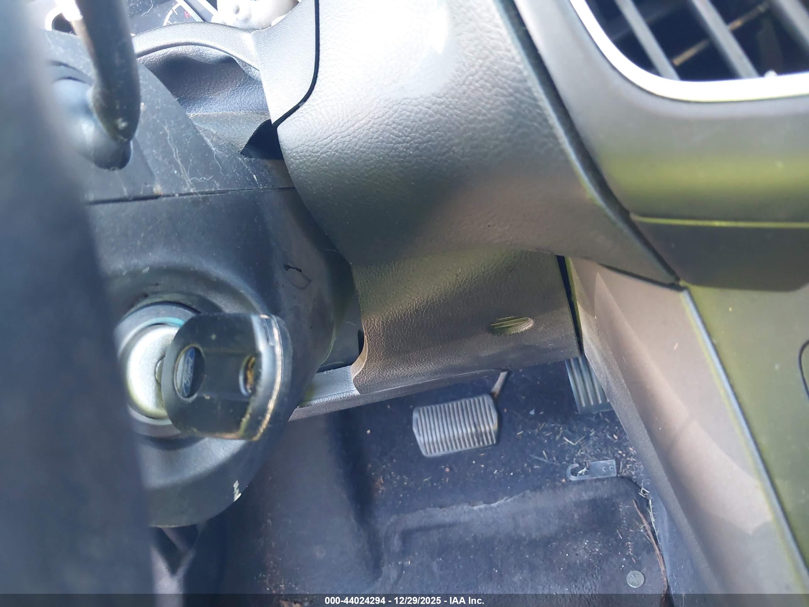 FORD FOCUS image 11