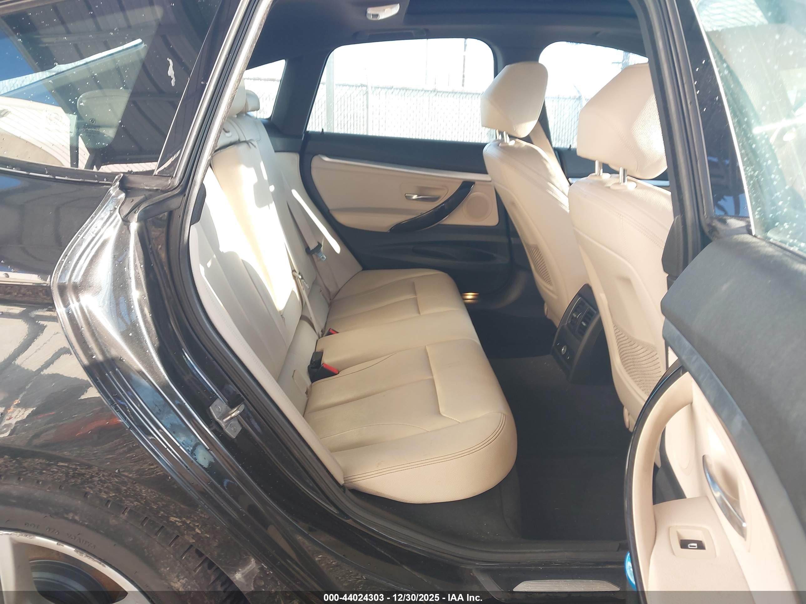 BMW 328I image 8