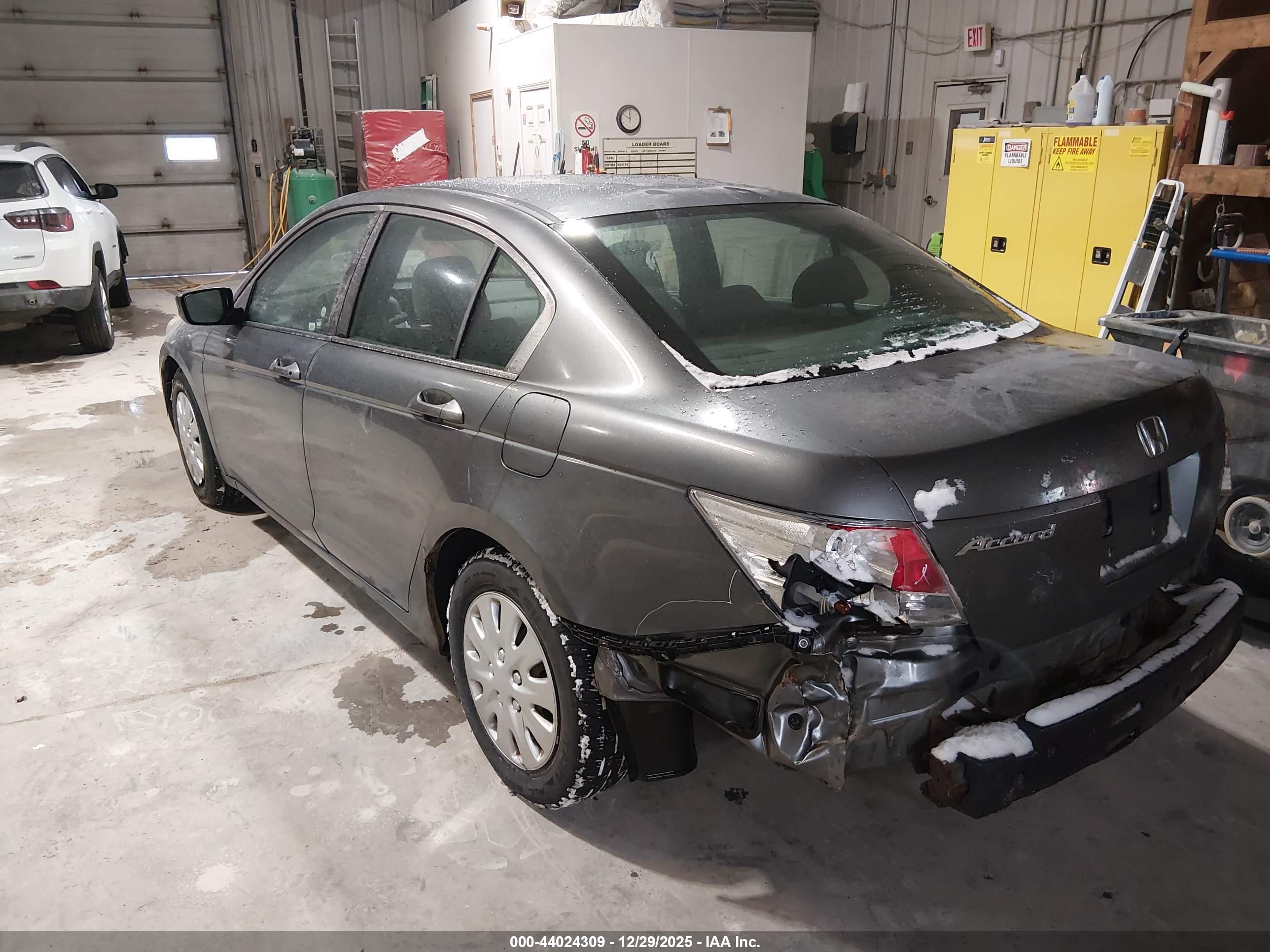HONDA ACCORD image 3