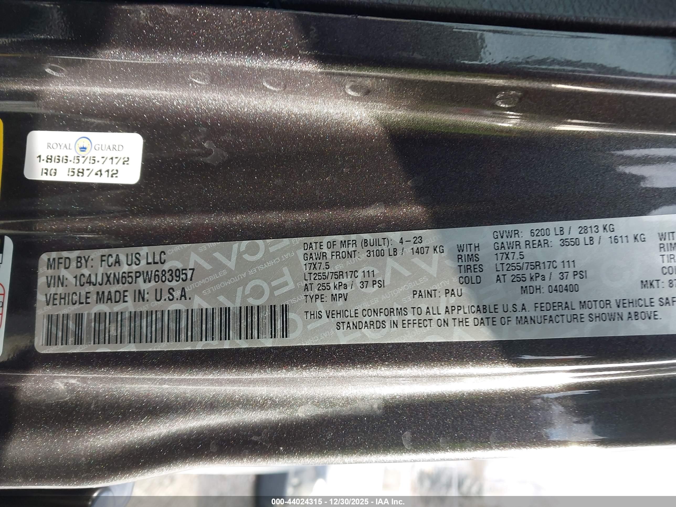 JEEP WRANGLER image 9