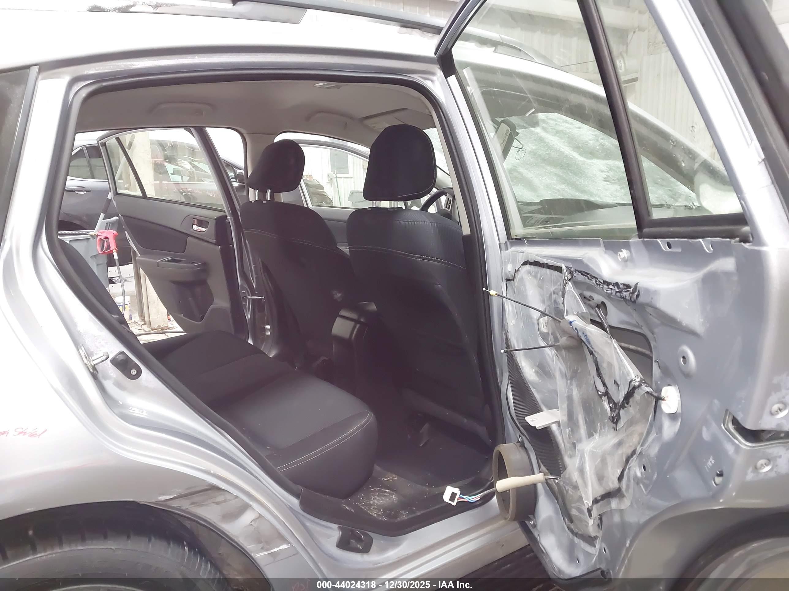 SUBARU IMPREZA image 8