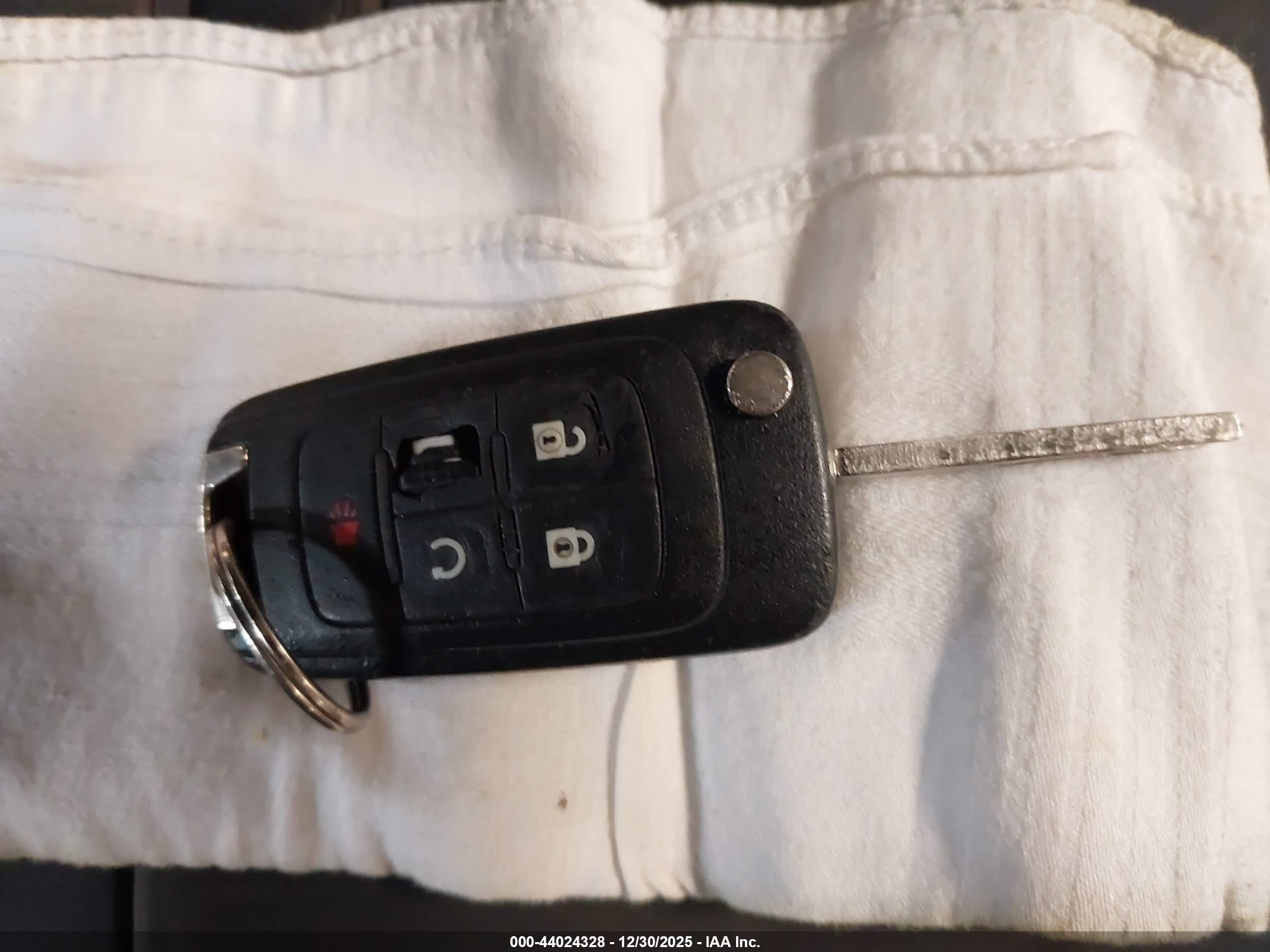 CHEVROLET EQUINOX image 11