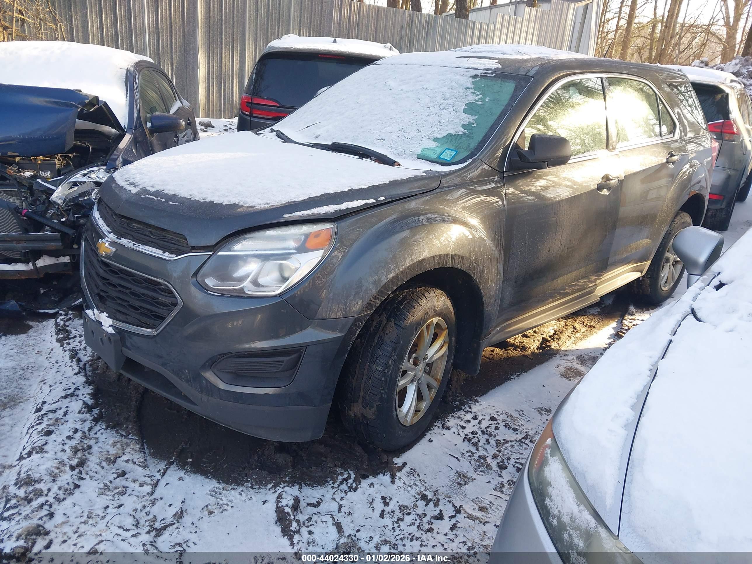 CHEVROLET EQUINOX image 2