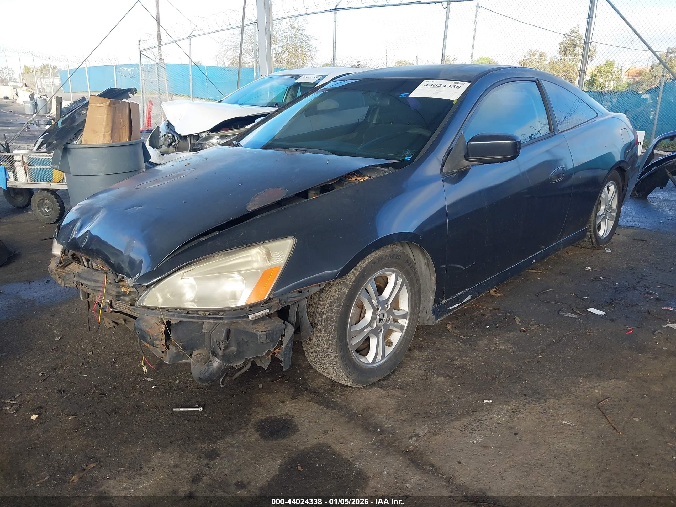 HONDA ACCORD image 2