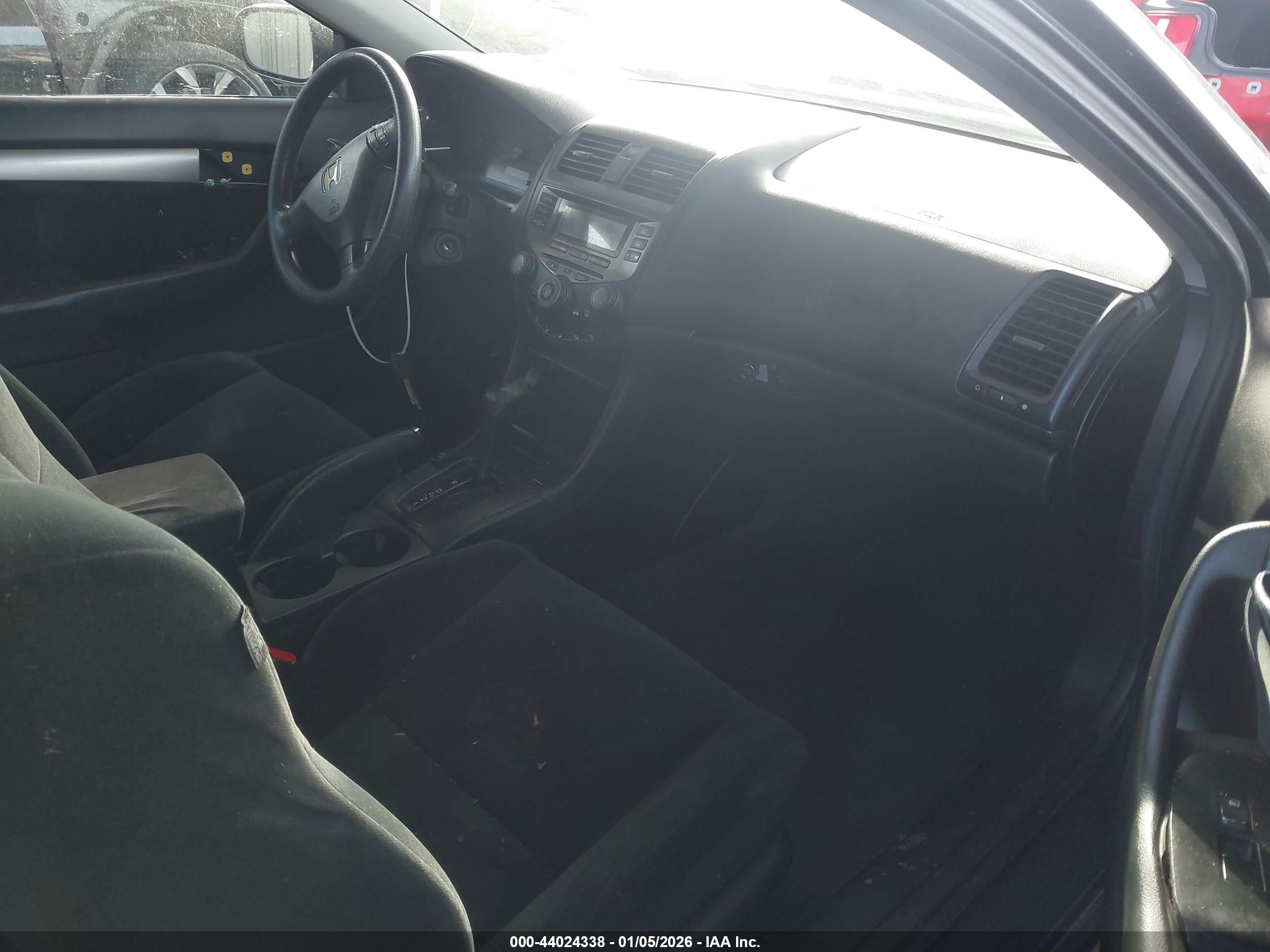 HONDA ACCORD image 5