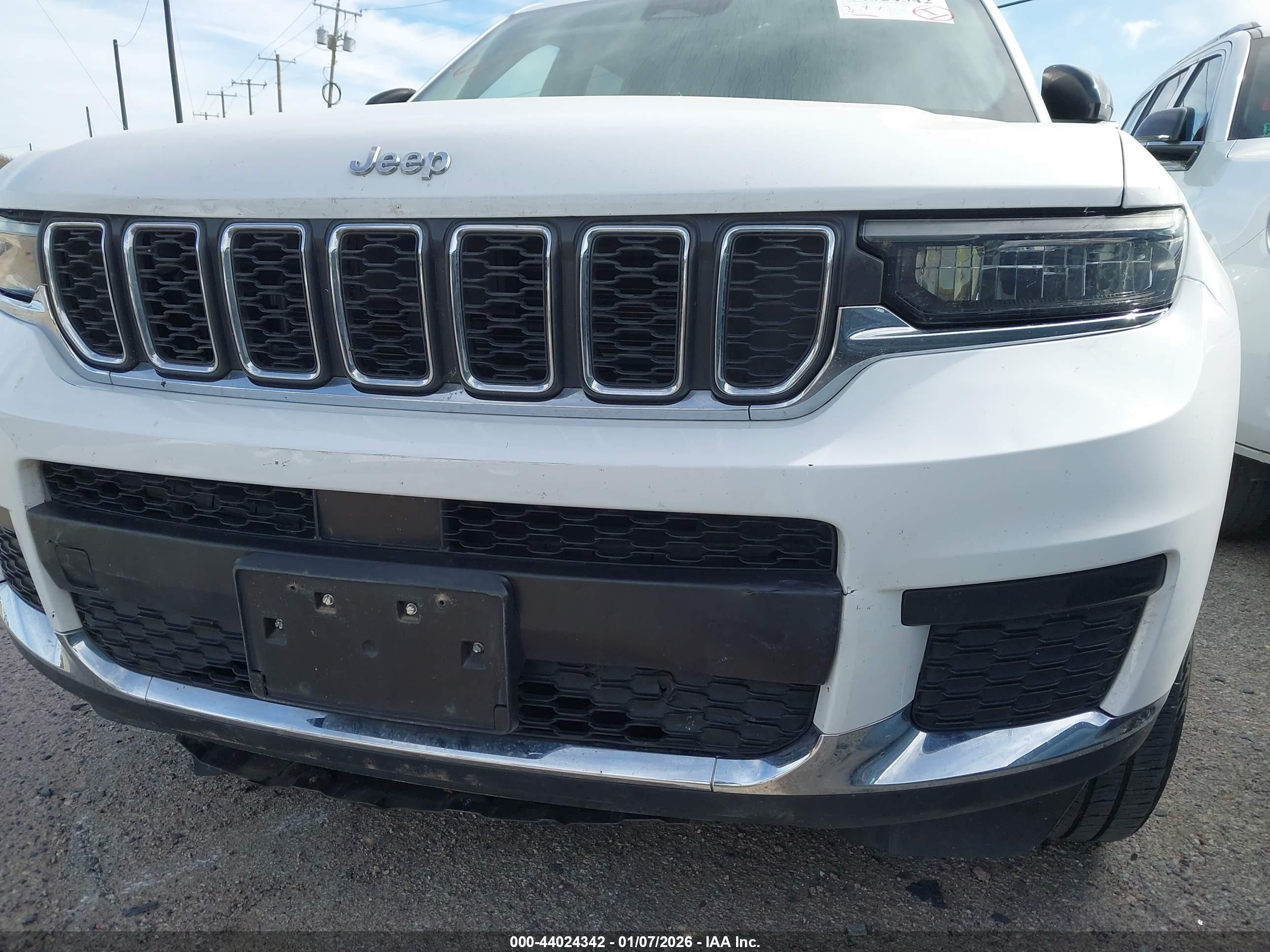 JEEP GRAND image 6