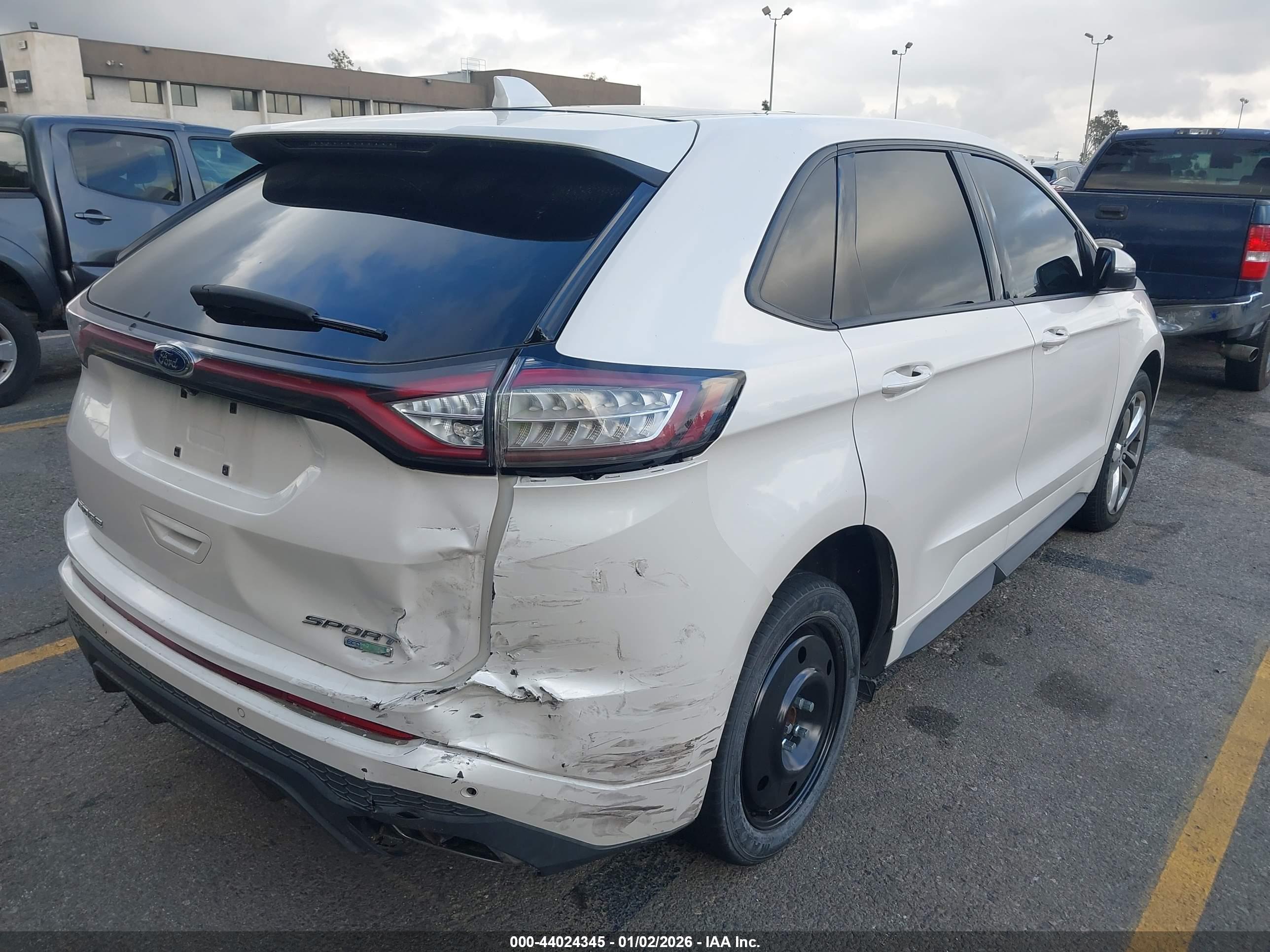 FORD EDGE image 4