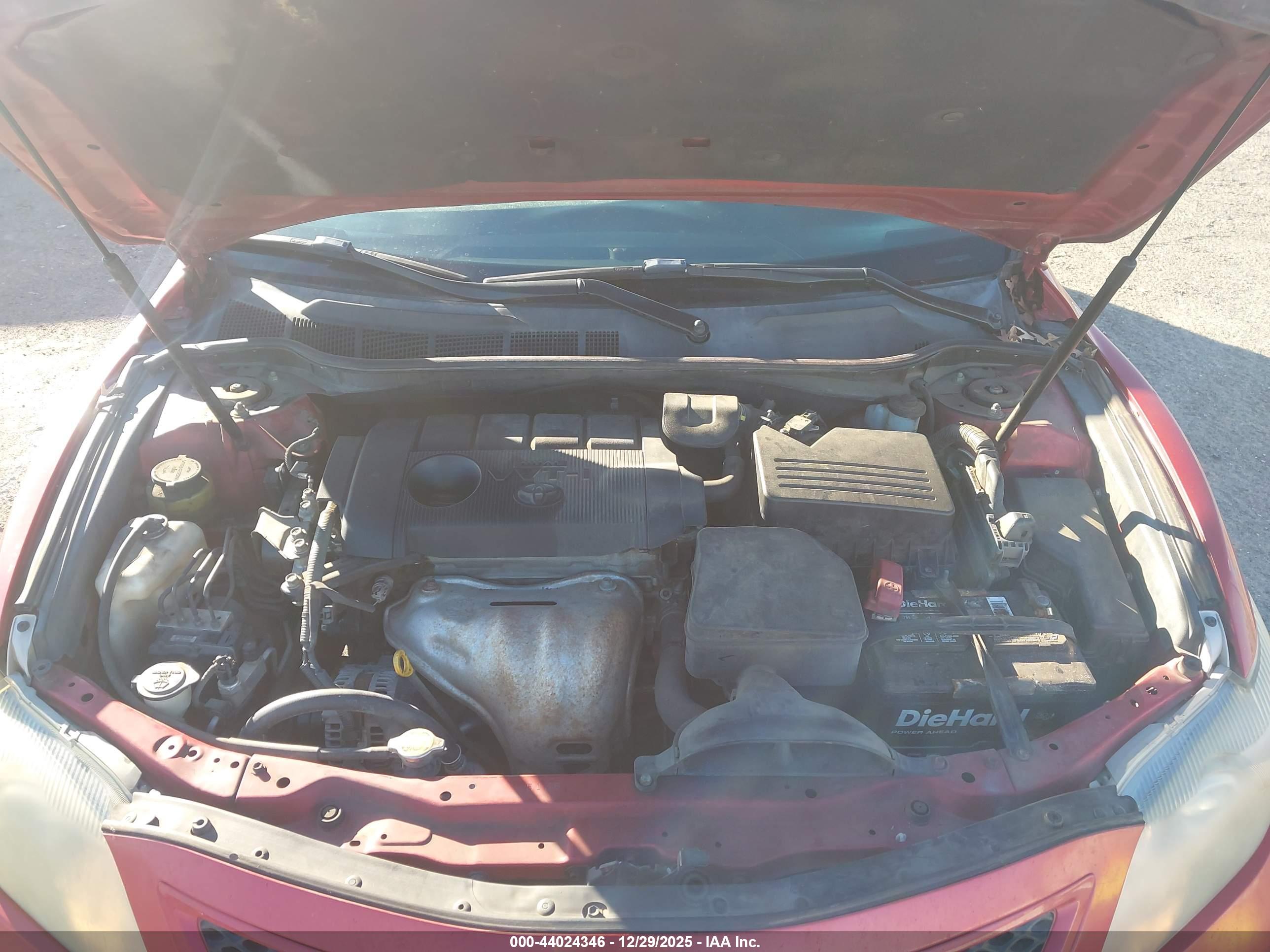 TOYOTA CAMRY image 10