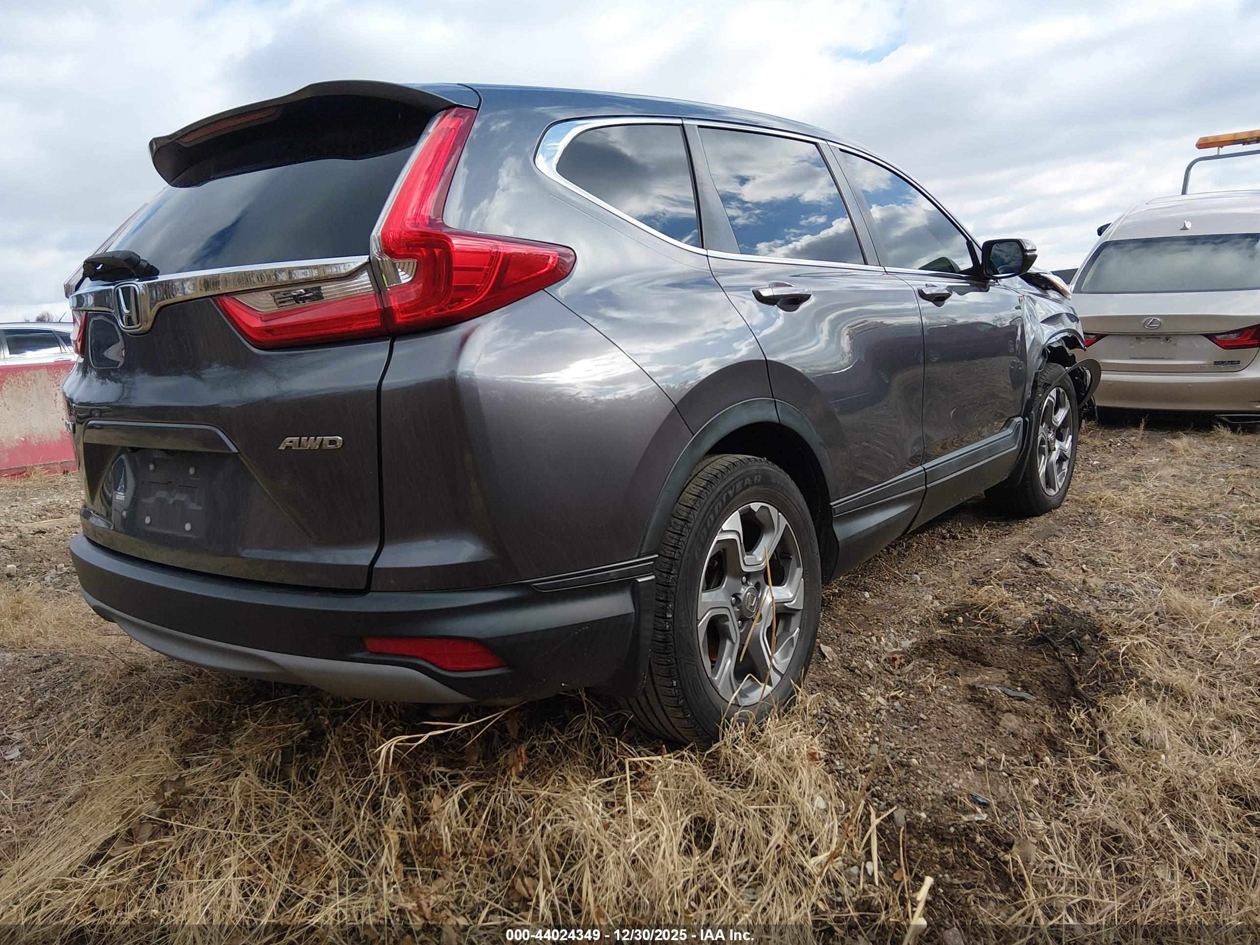 HONDA CR-V image 4