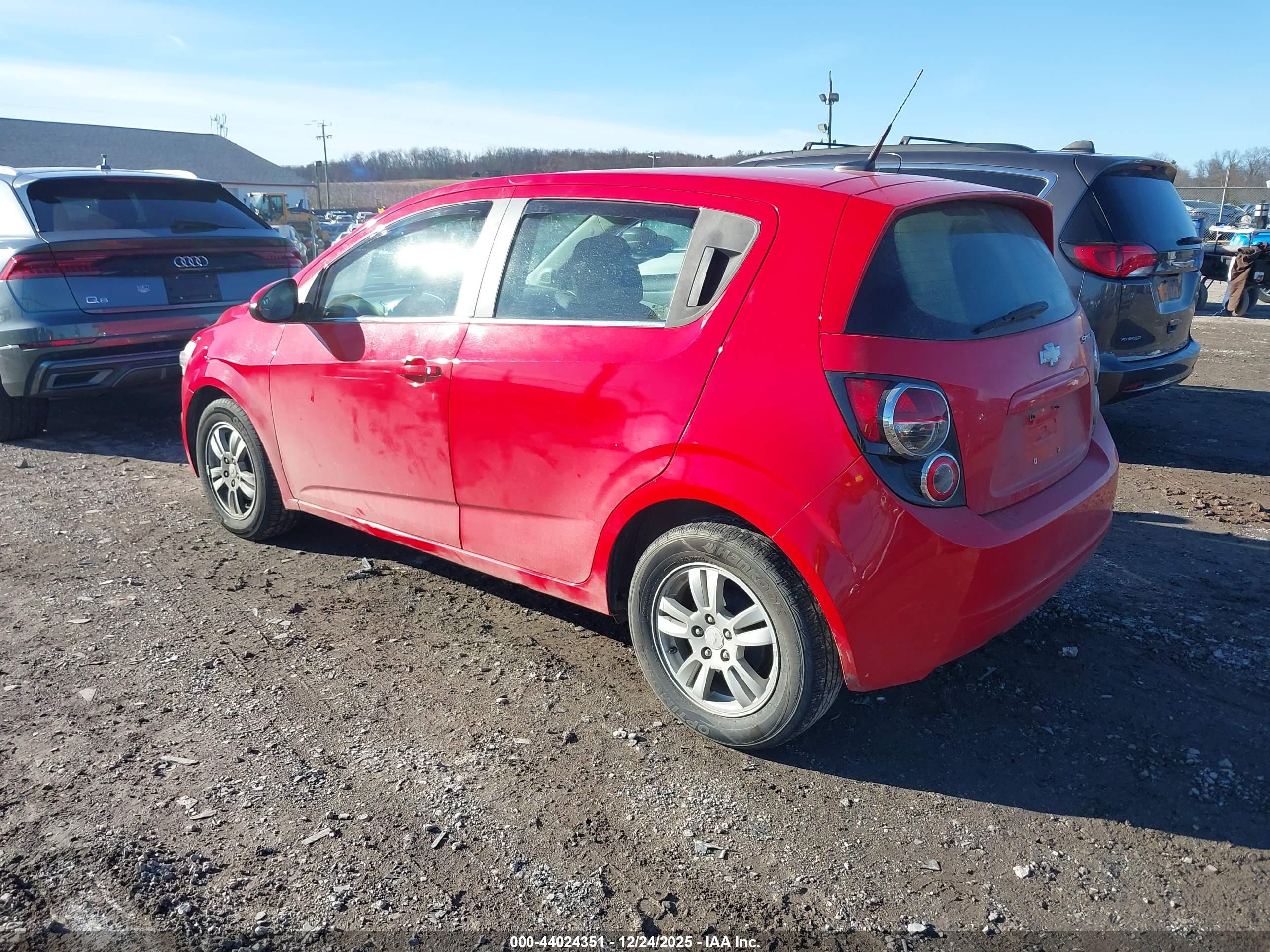 CHEVROLET SONIC image 3