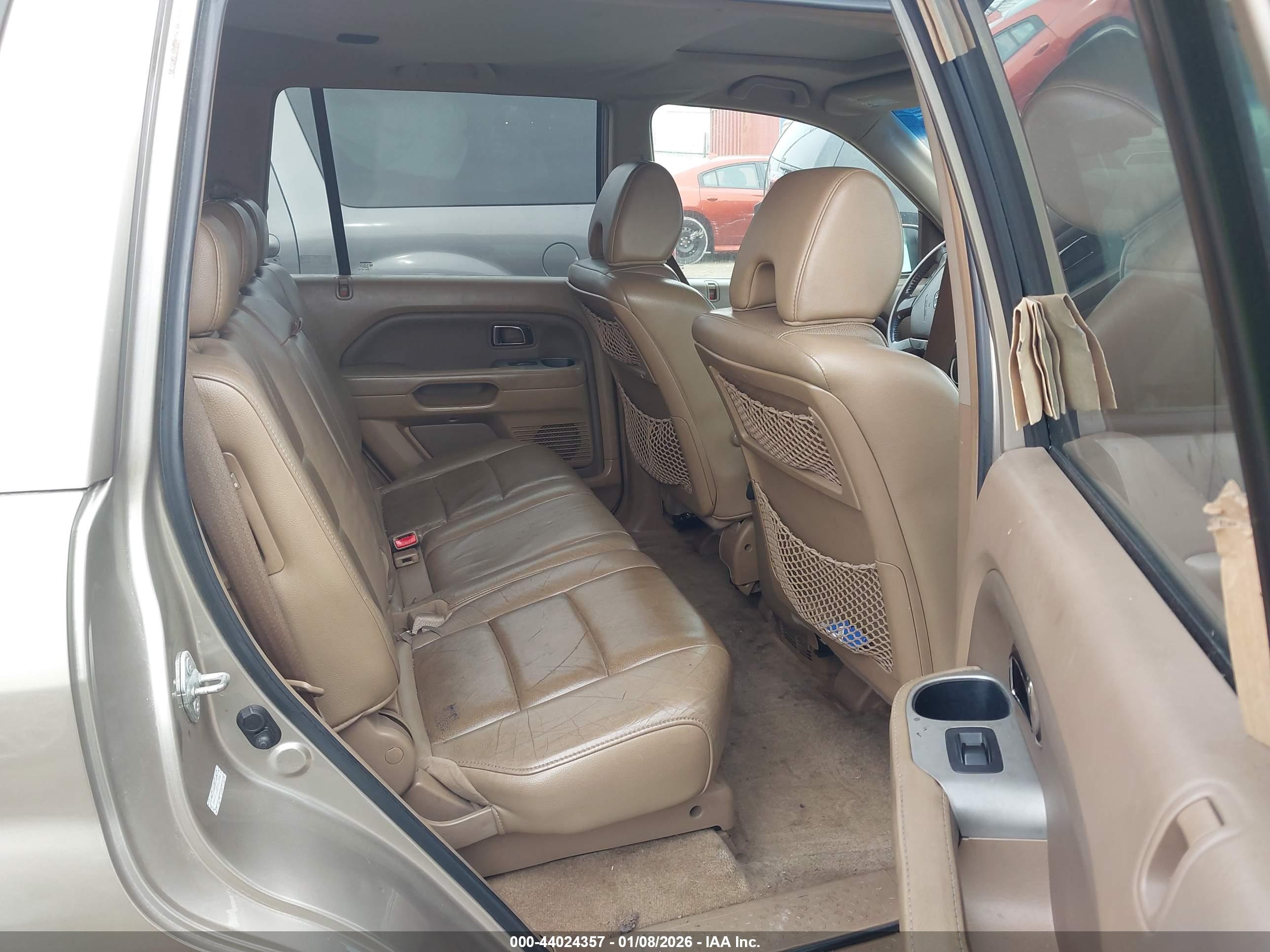HONDA PILOT image 8