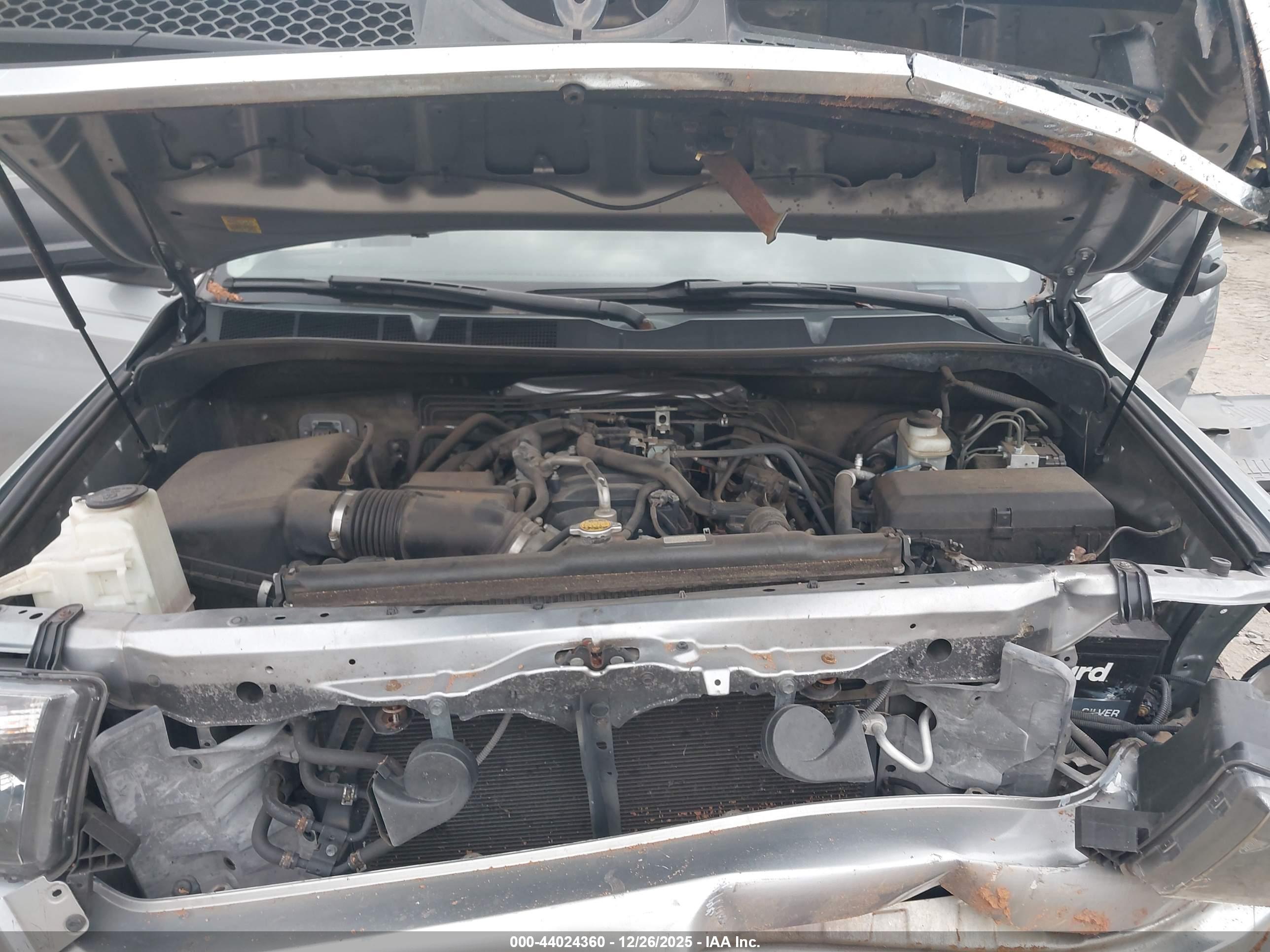 TOYOTA TUNDRA image 10