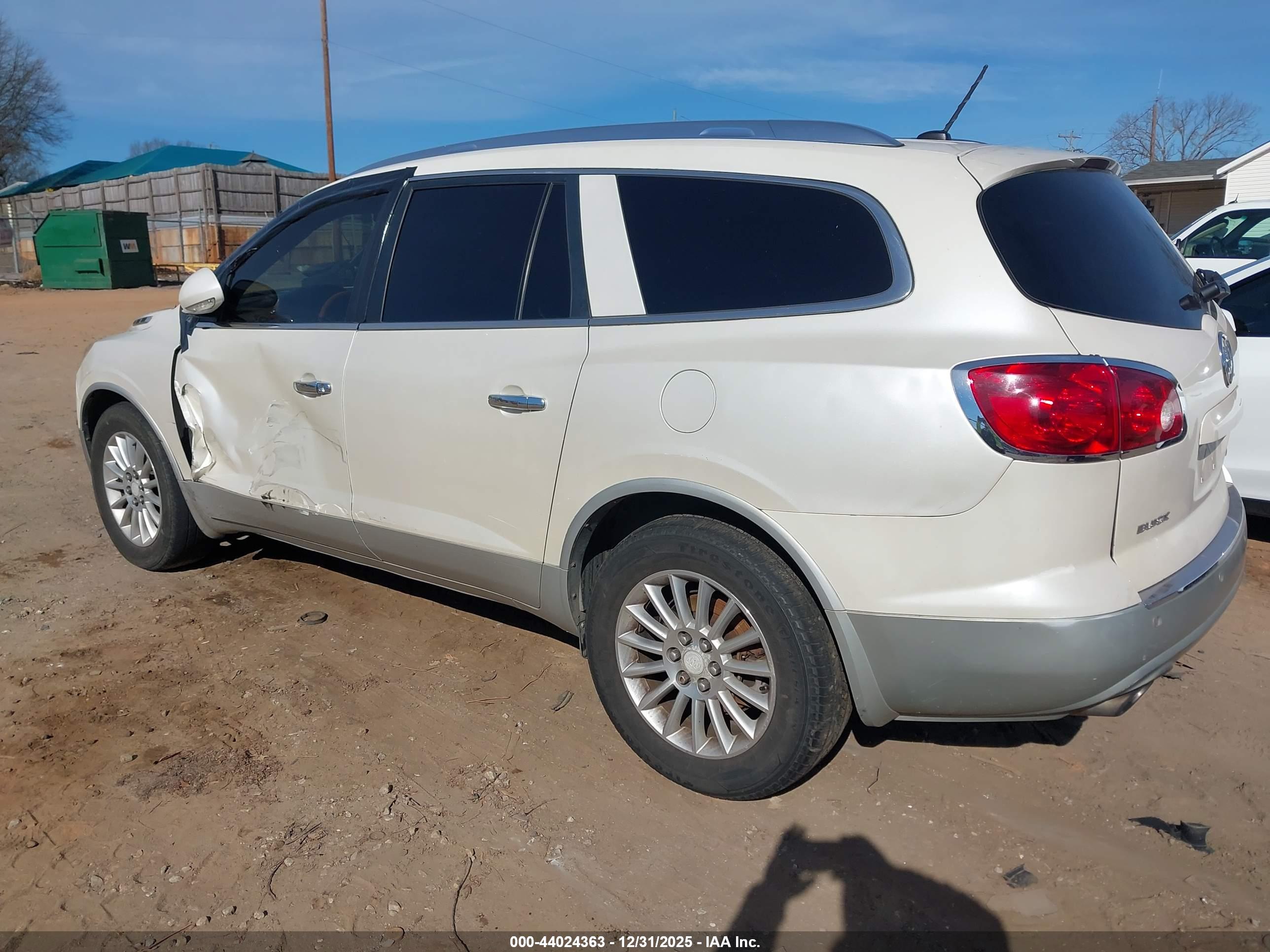 BUICK ENCLAVE image 3