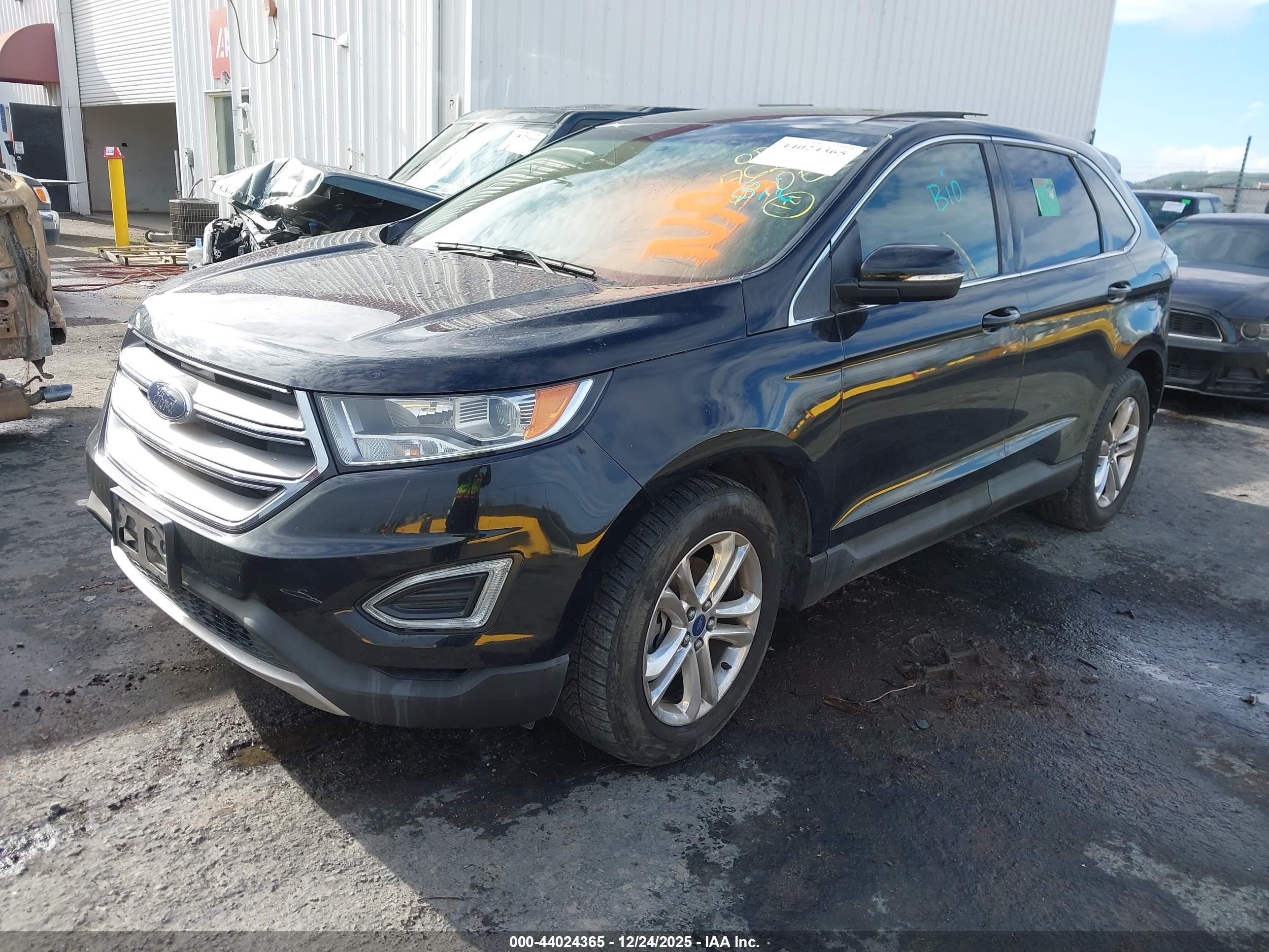 FORD EDGE image 2