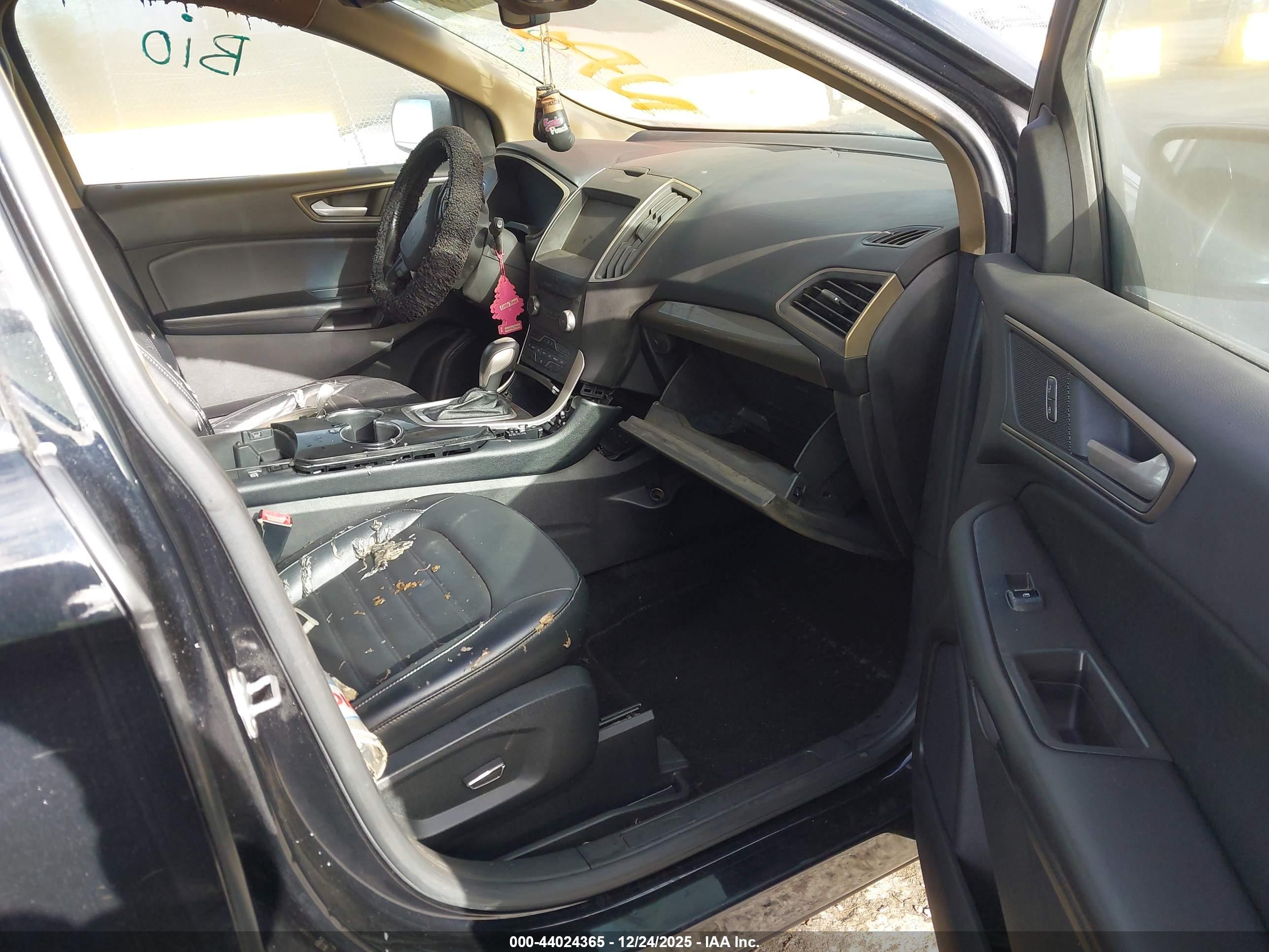 FORD EDGE image 5