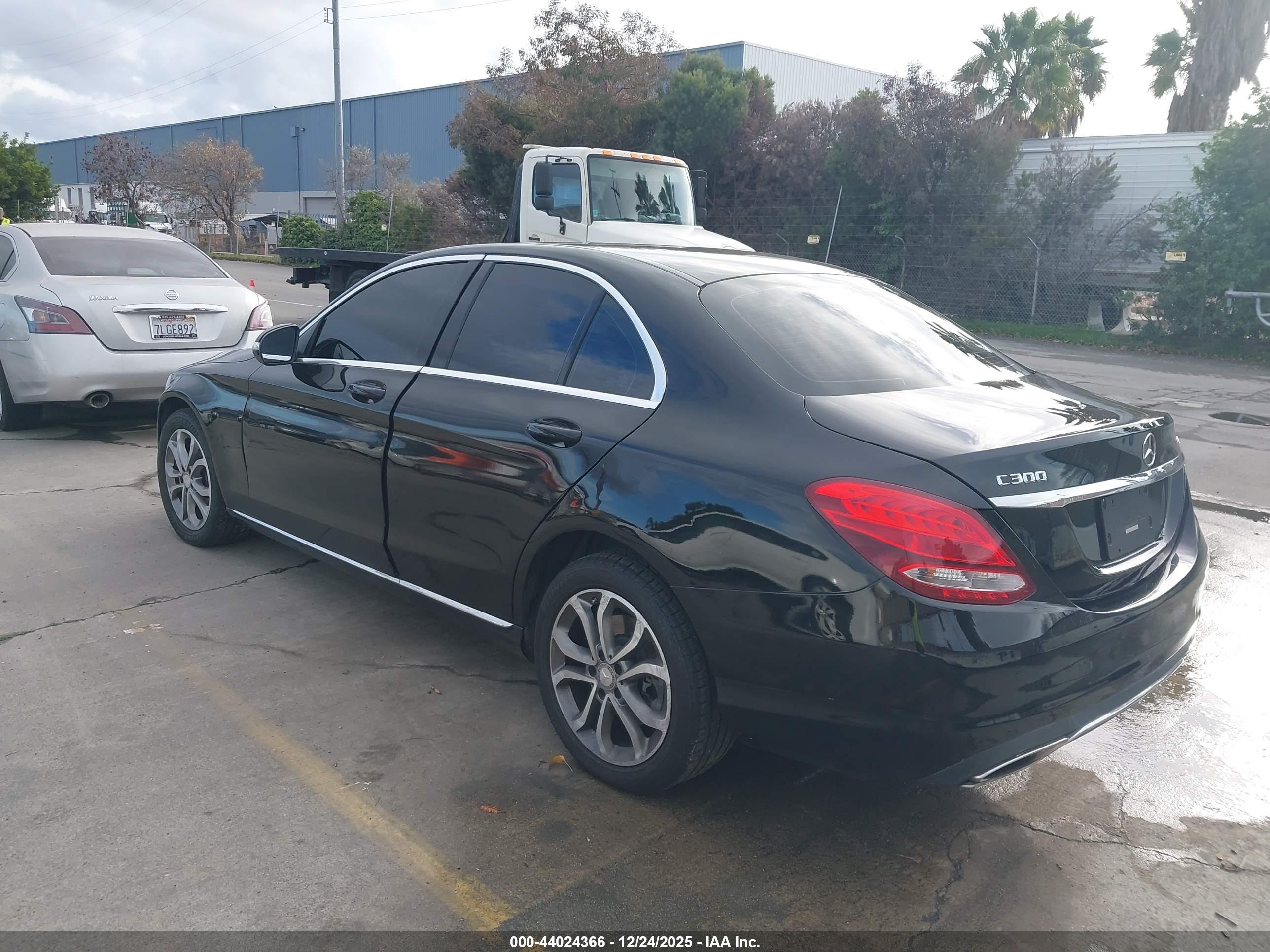 MERCEDES-BENZ C image 3