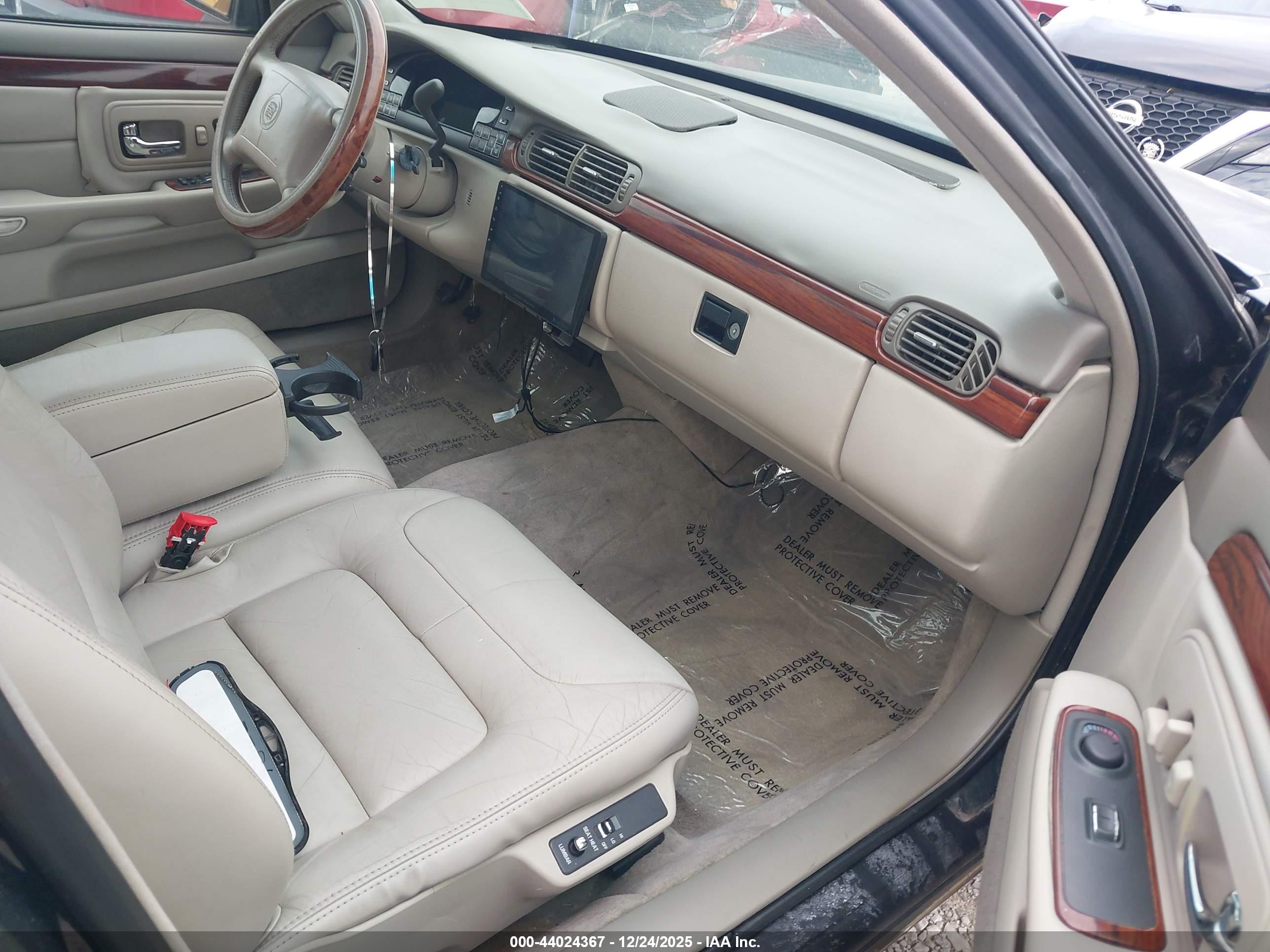 CADILLAC DEVILLE image 5