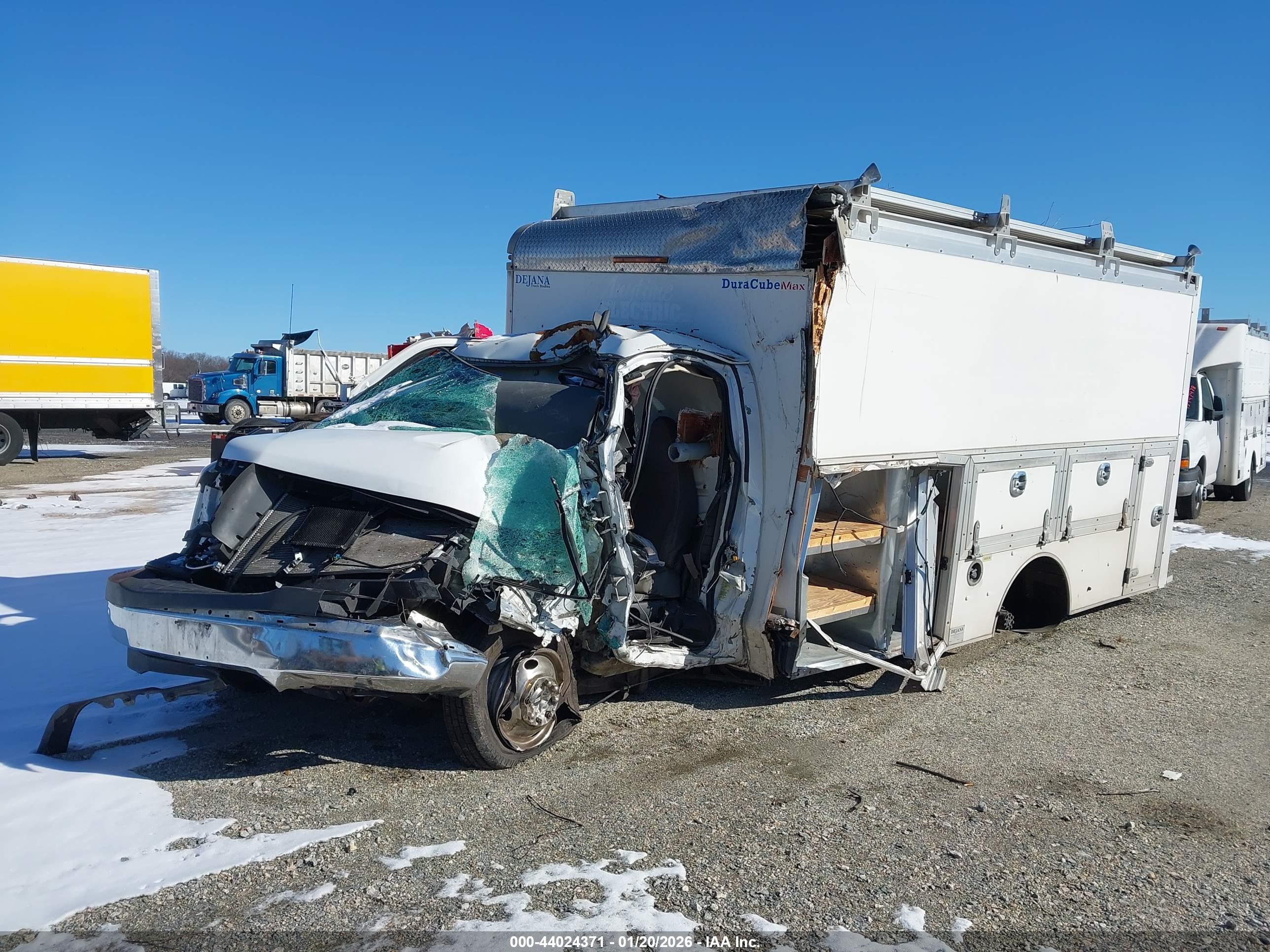 CHEVROLET EXPRESS image 2