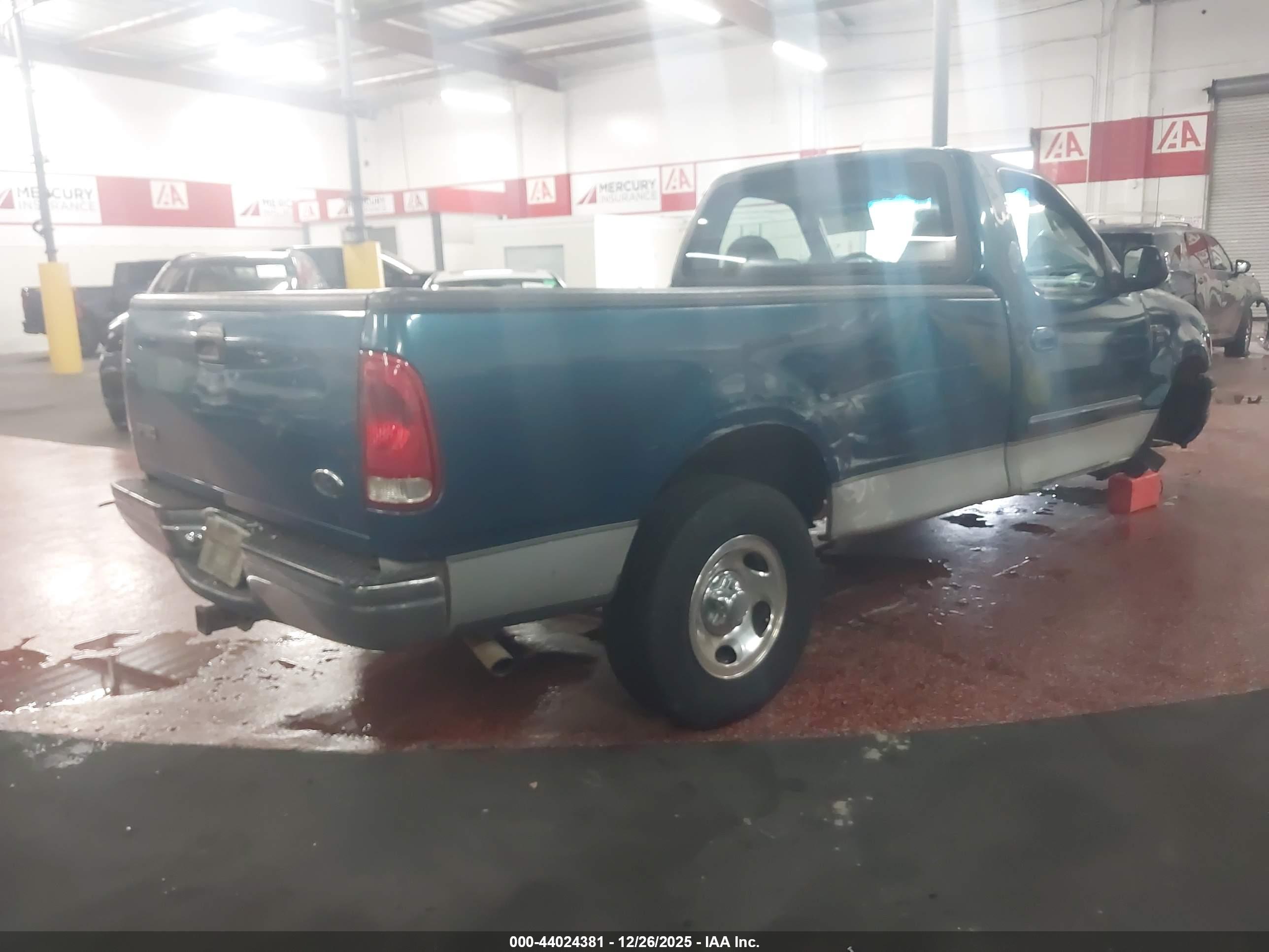 FORD F-150 image 4