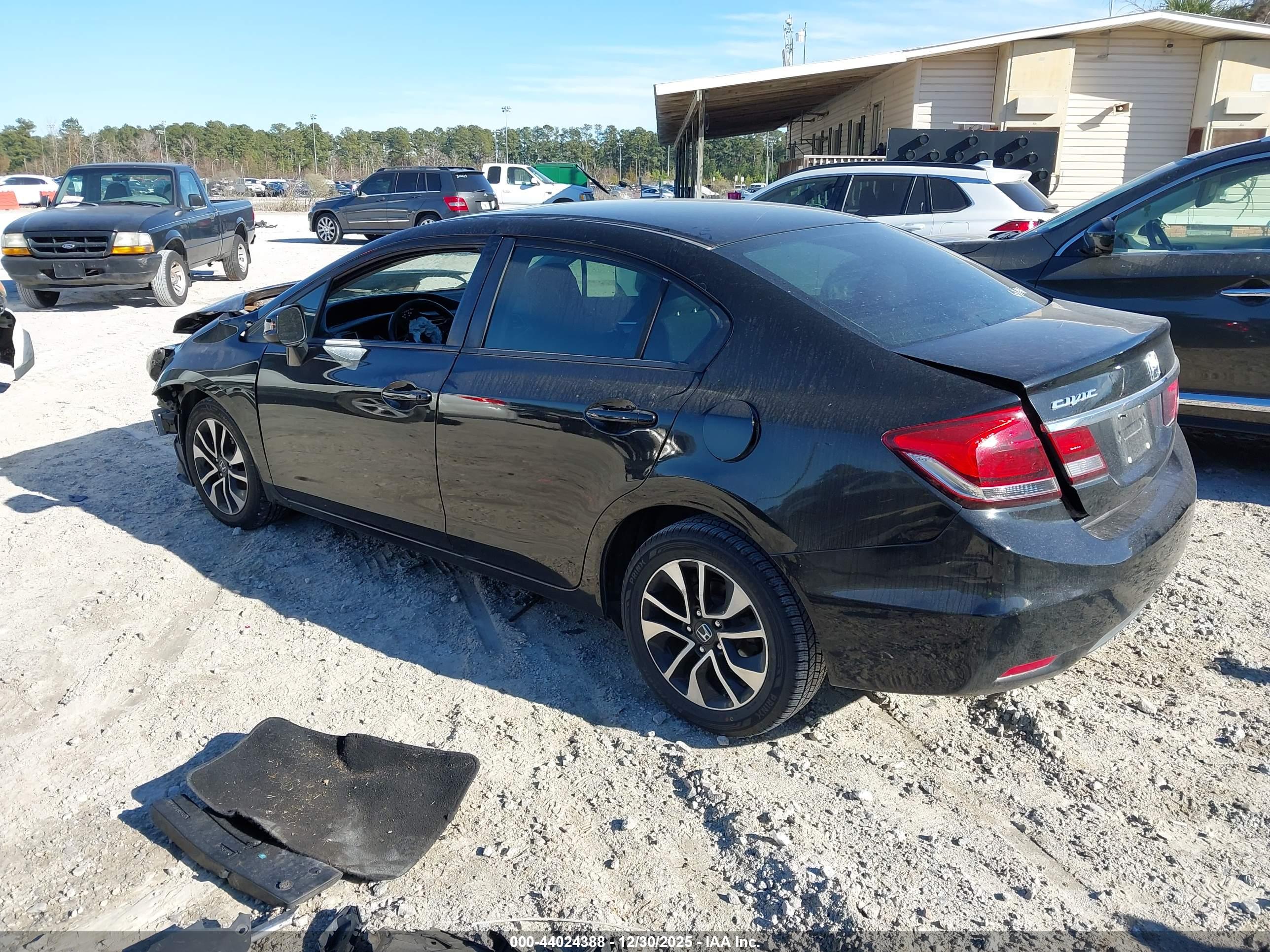 HONDA CIVIC image 3