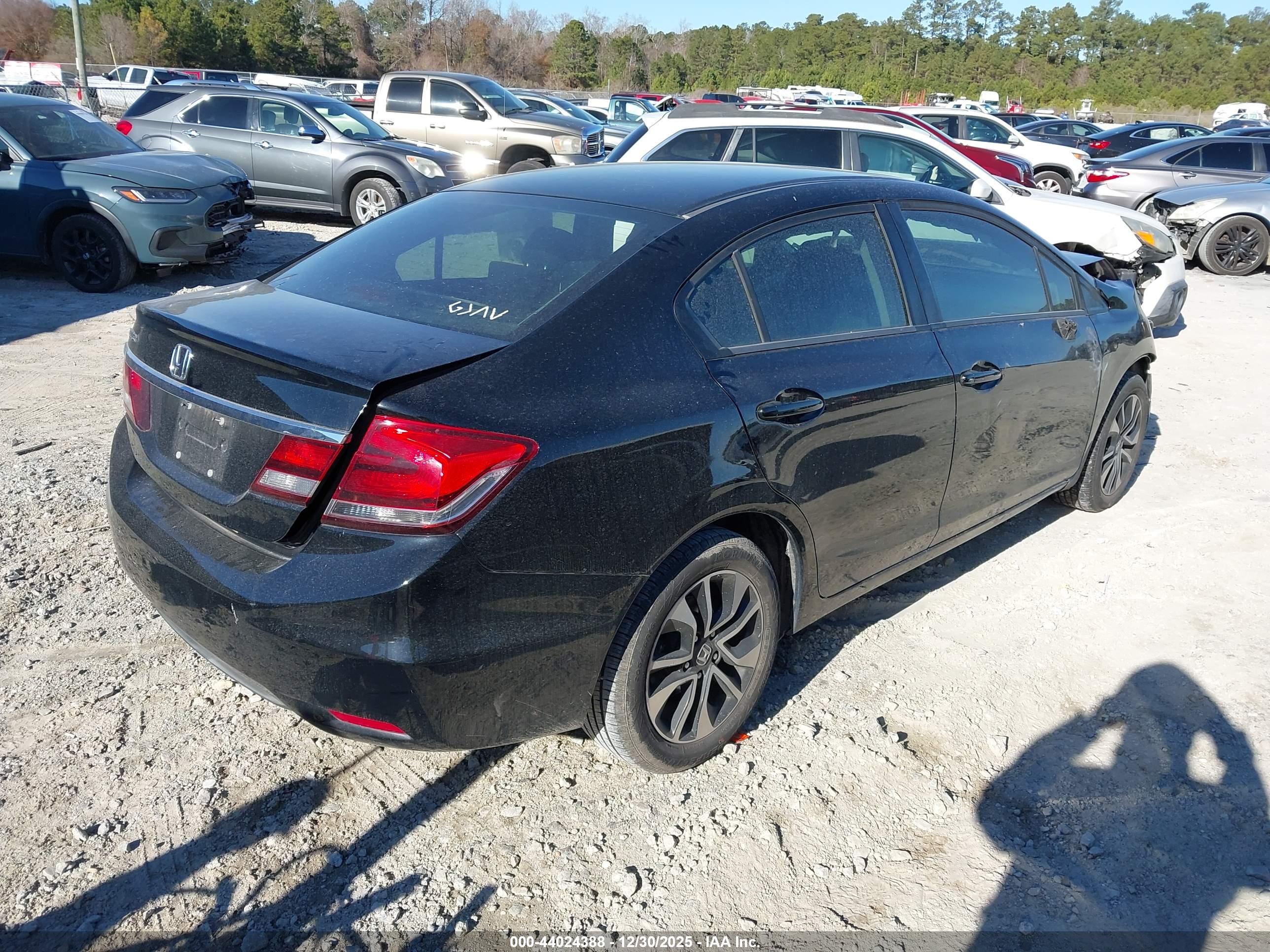 HONDA CIVIC image 4