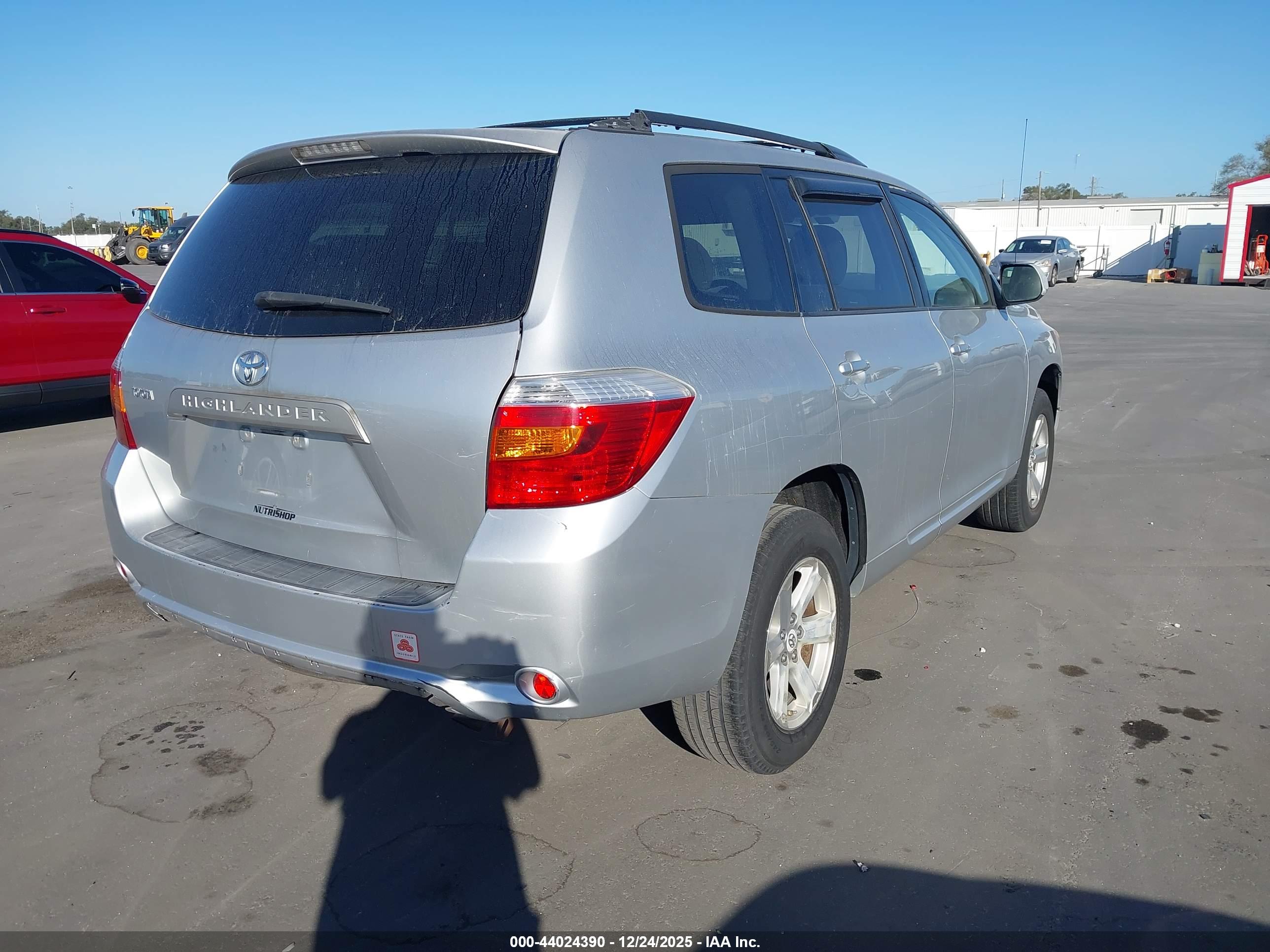 TOYOTA HIGHLANDER image 4