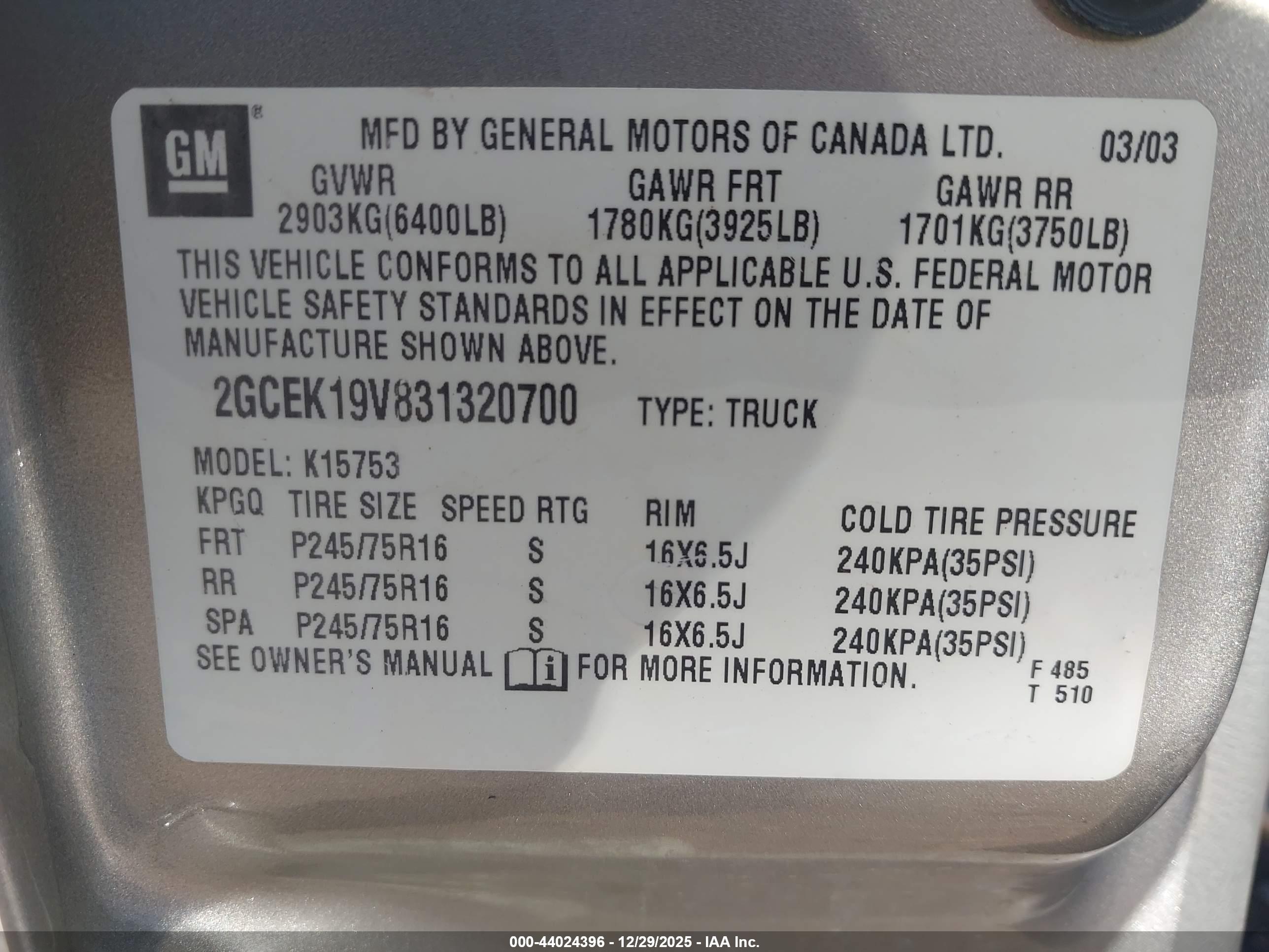 CHEVROLET SILVERADO image 9