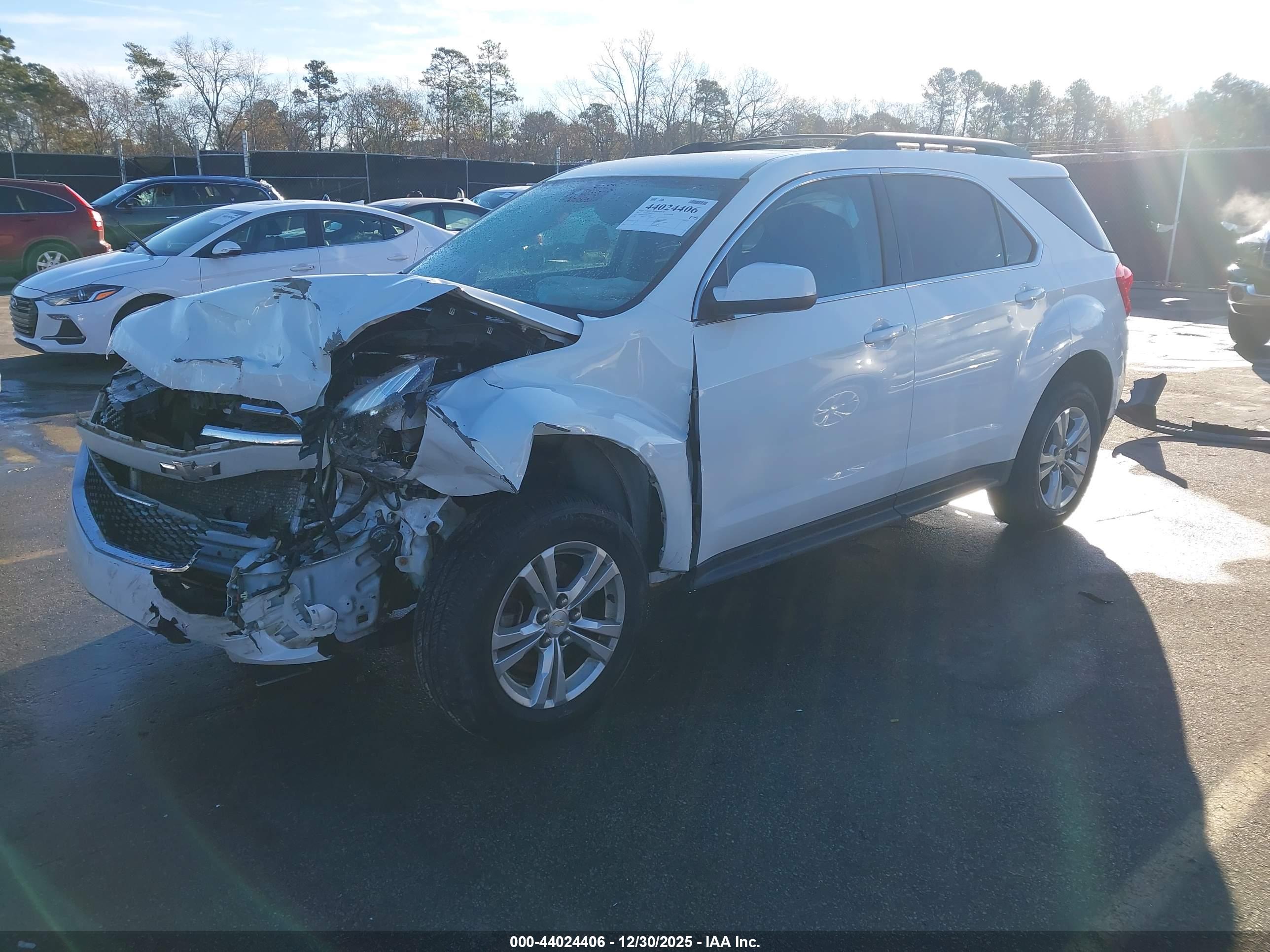 CHEVROLET EQUINOX image 2