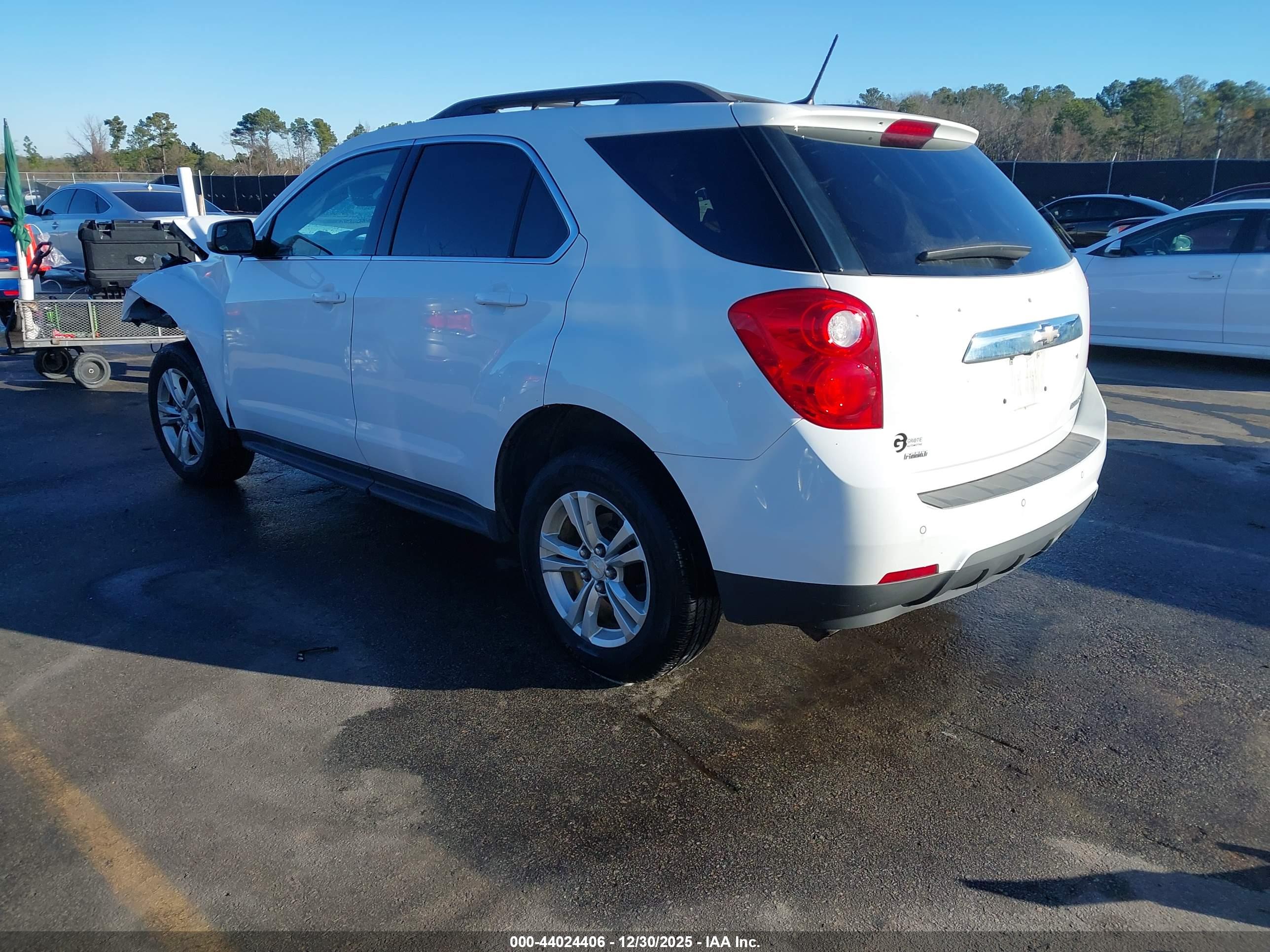 CHEVROLET EQUINOX image 3
