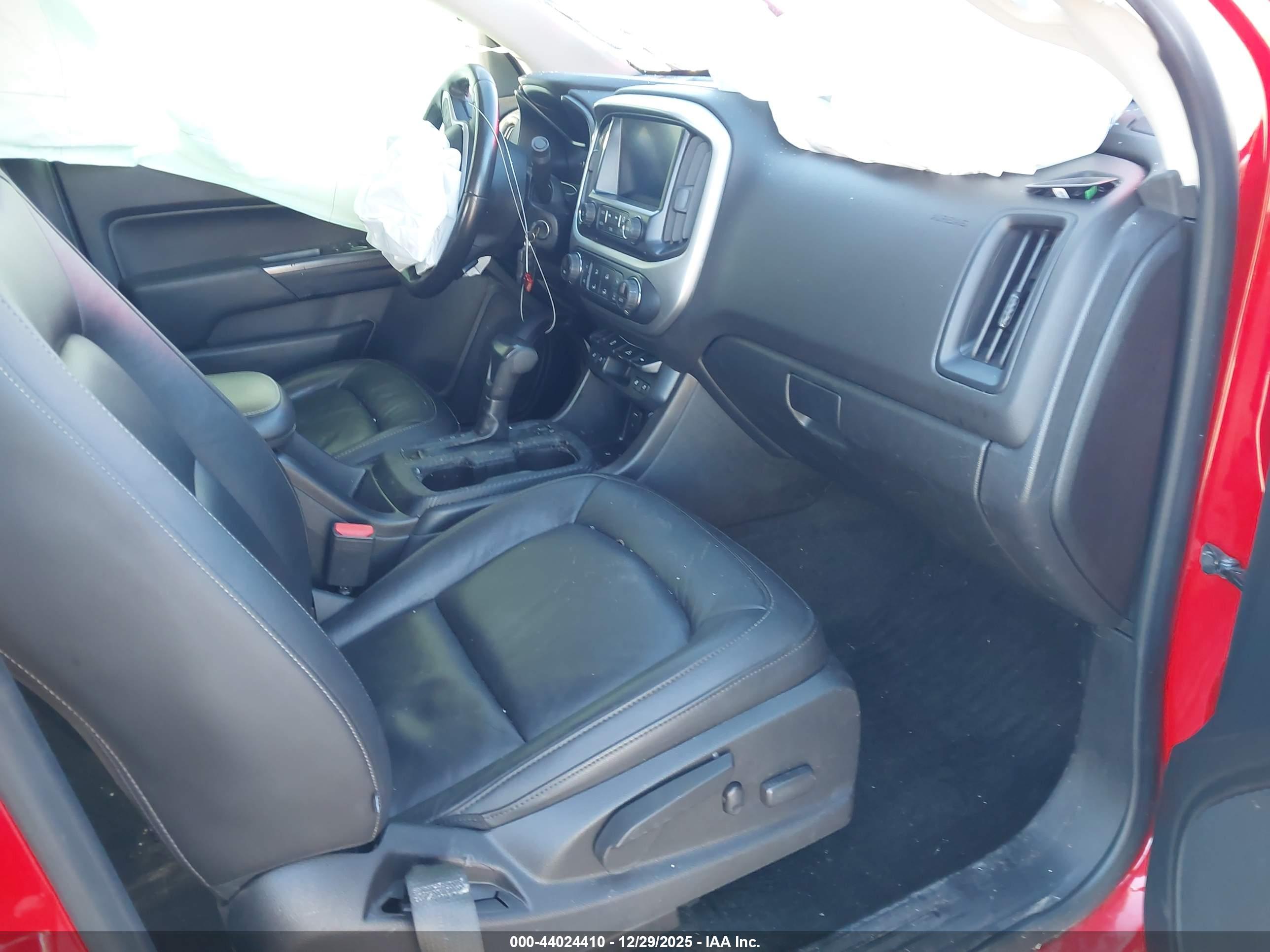 CHEVROLET COLORADO image 5
