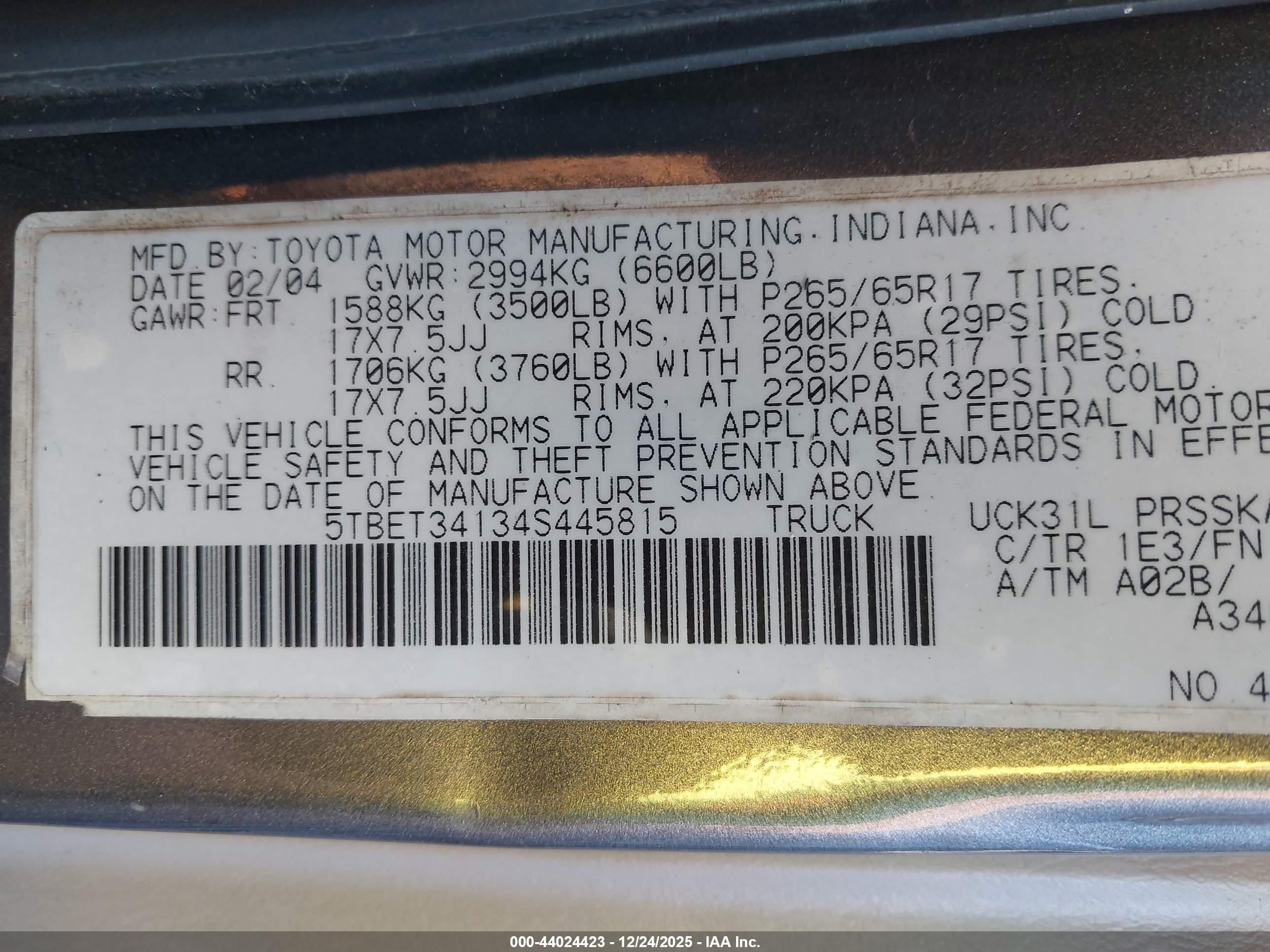 TOYOTA TUNDRA image 9