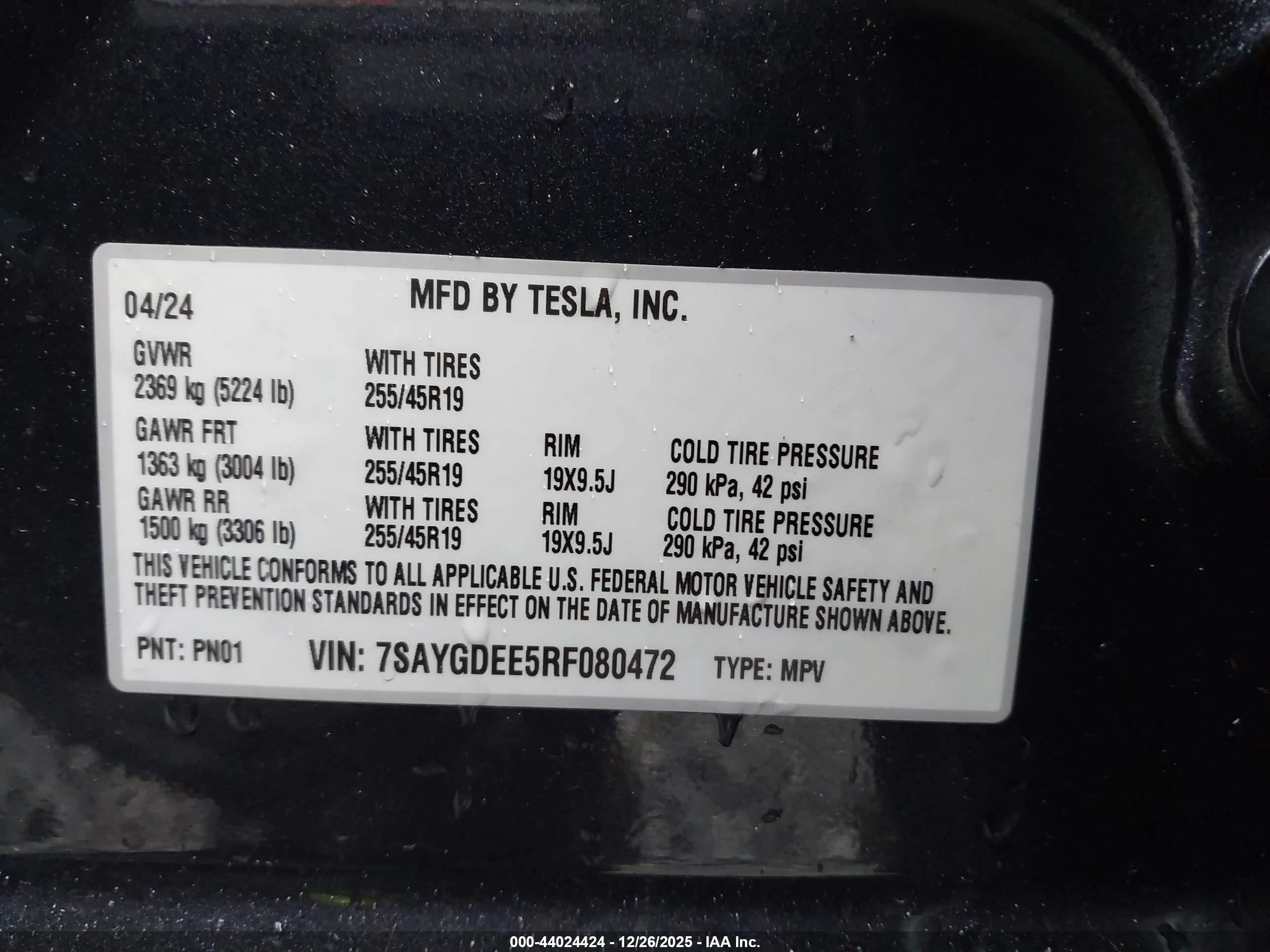 TESLA MODEL image 9