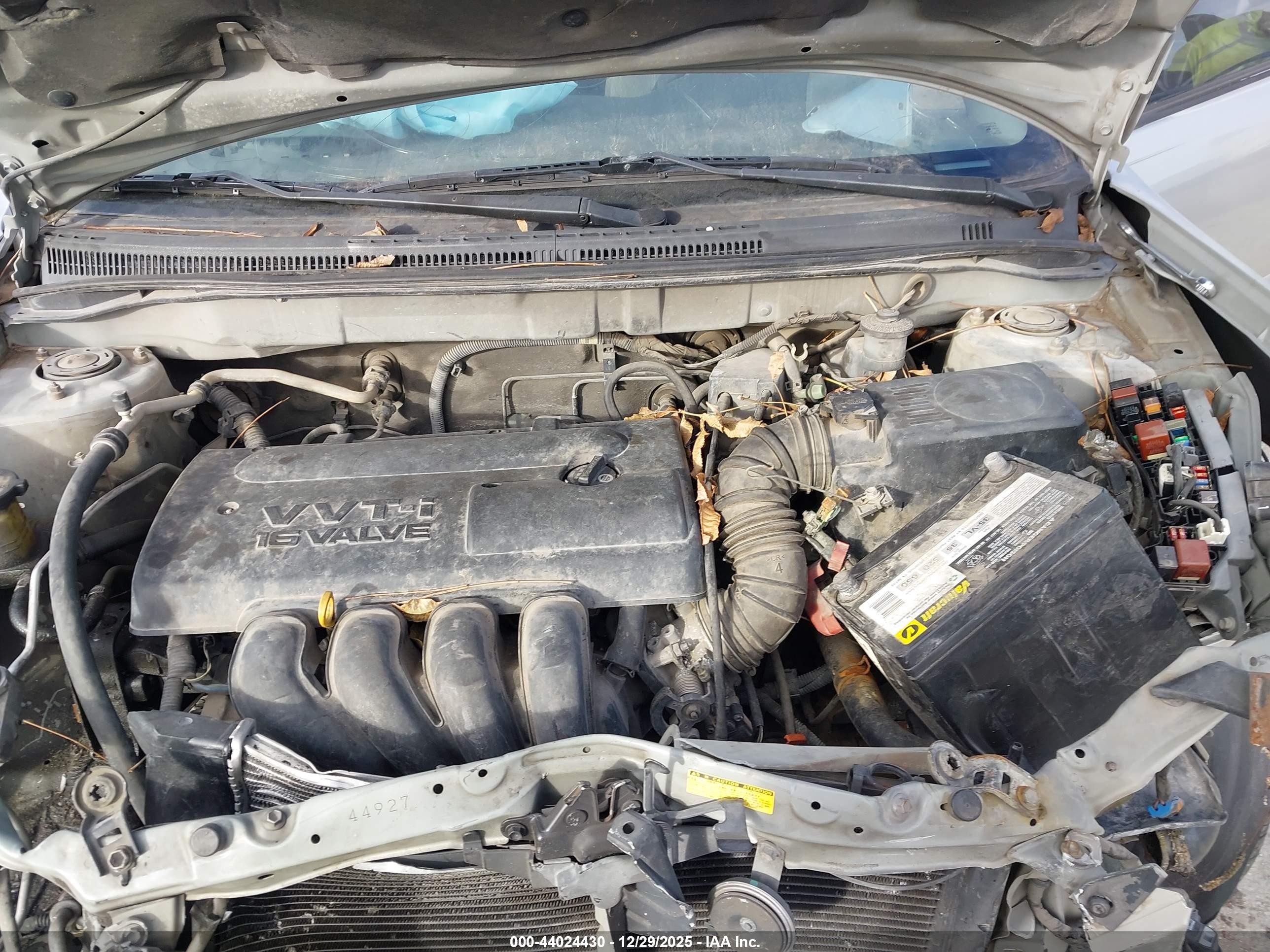 TOYOTA COROLLA image 10