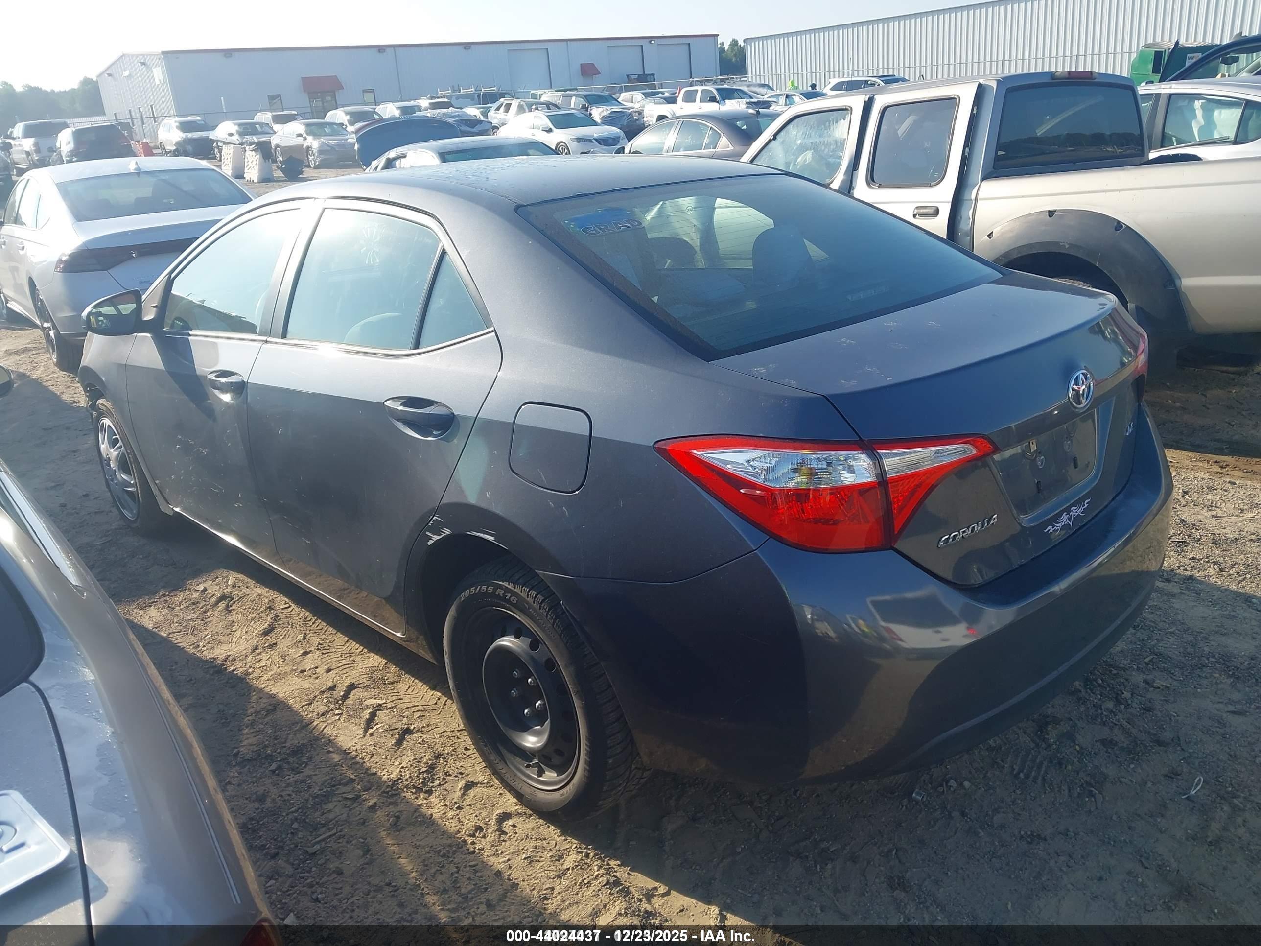 TOYOTA COROLLA image 3