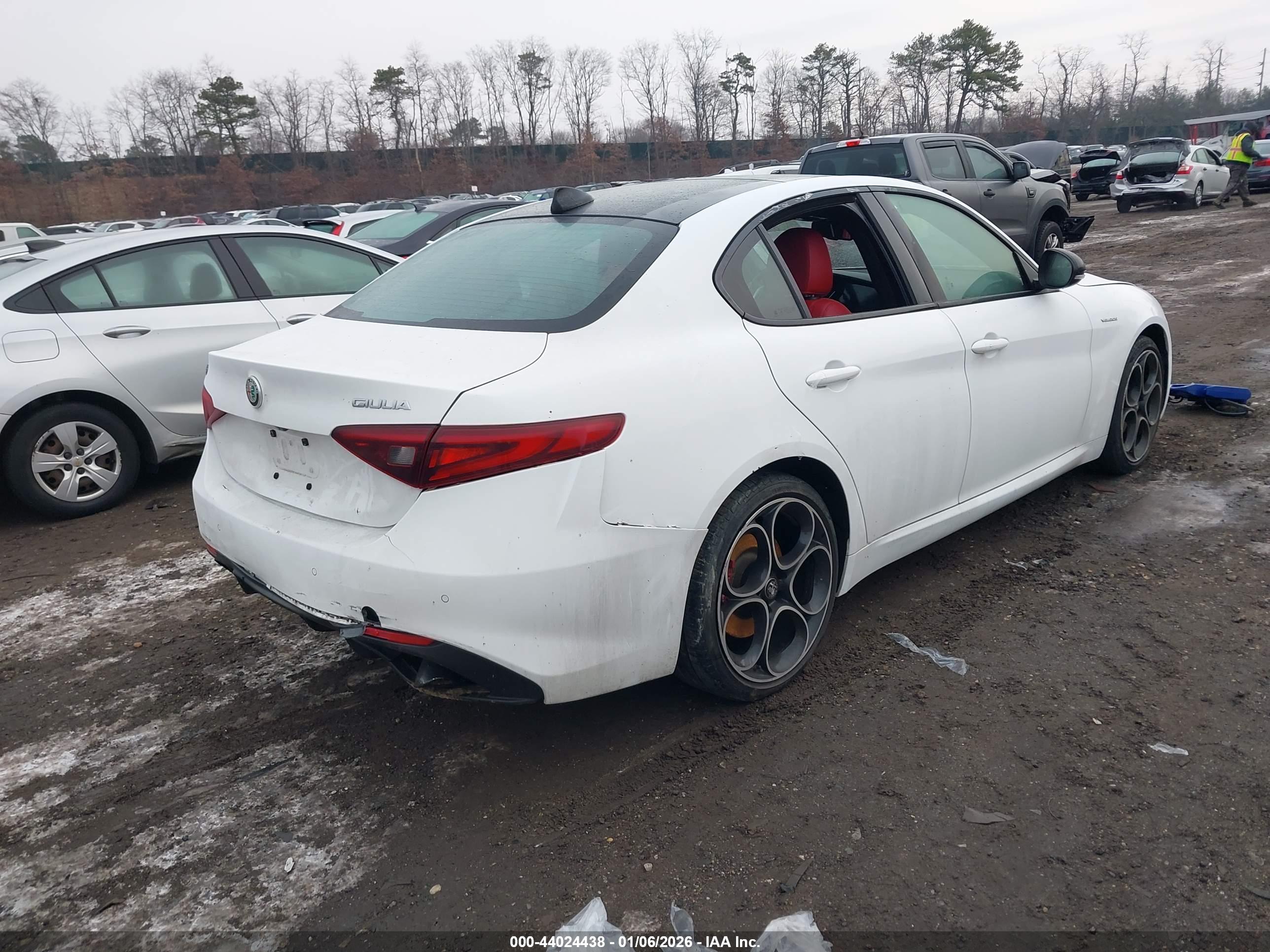 ALFA ROMEO image 4