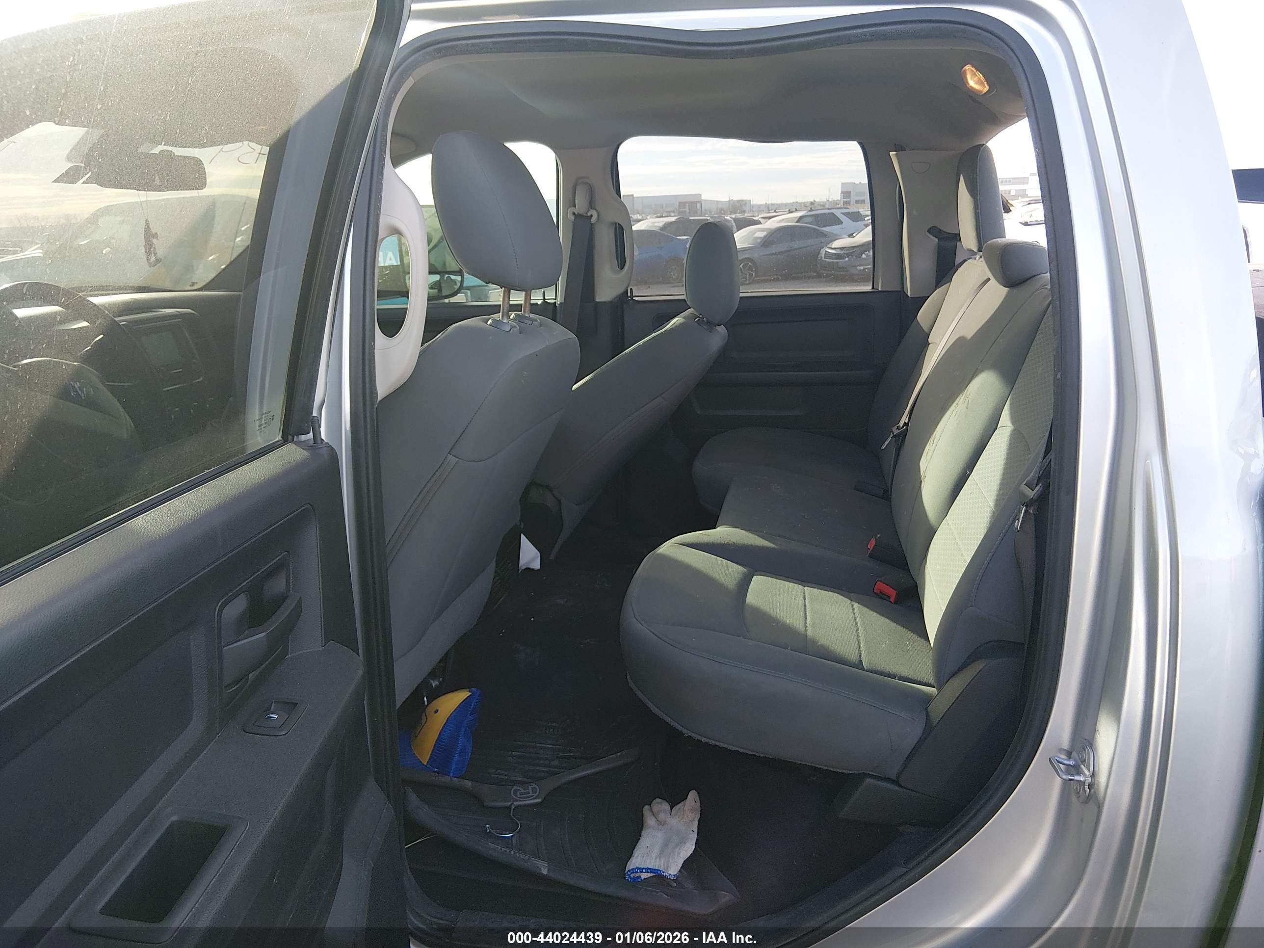 RAM 3500 image 8