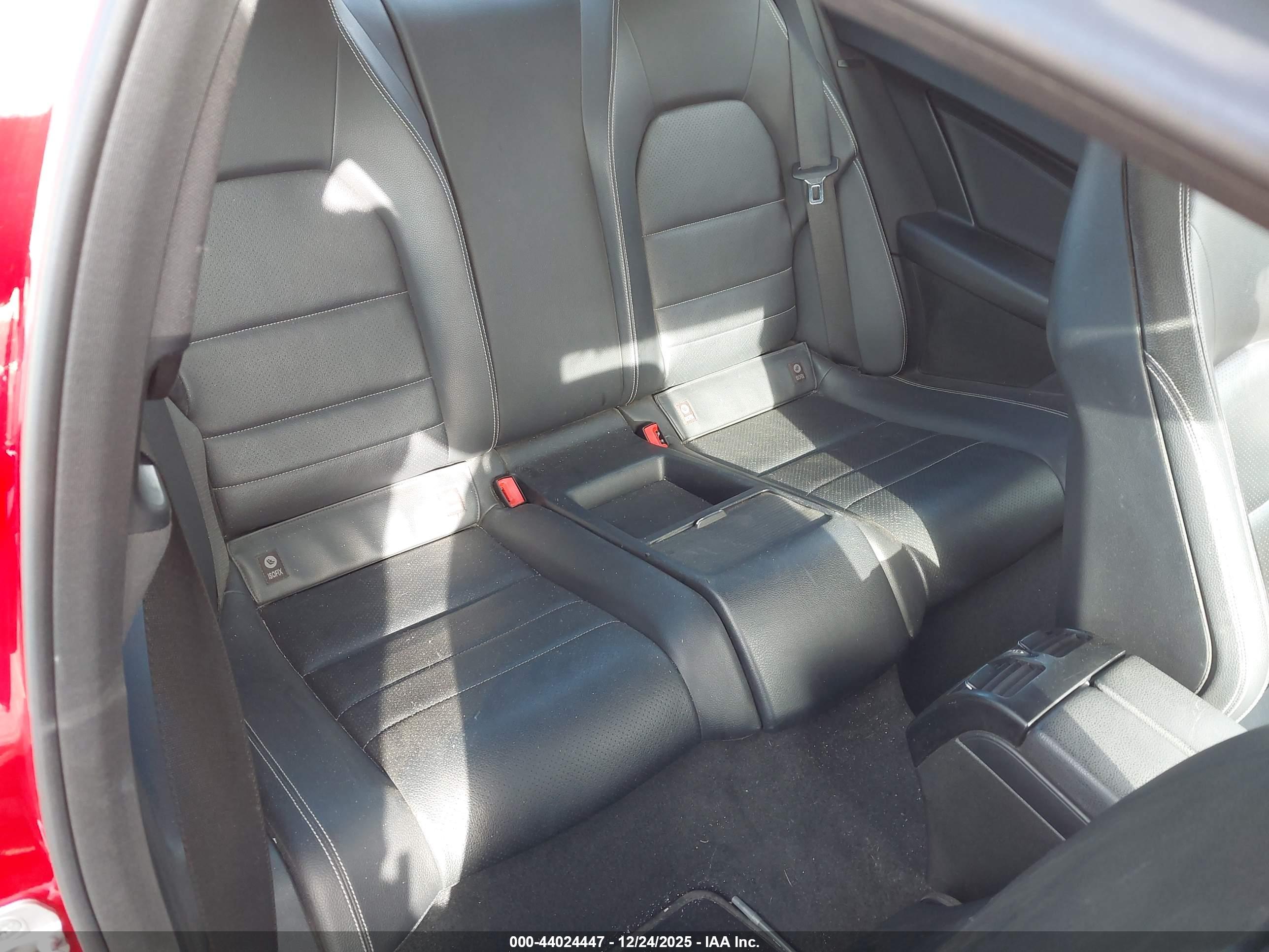 MERCEDES-BENZ C image 8