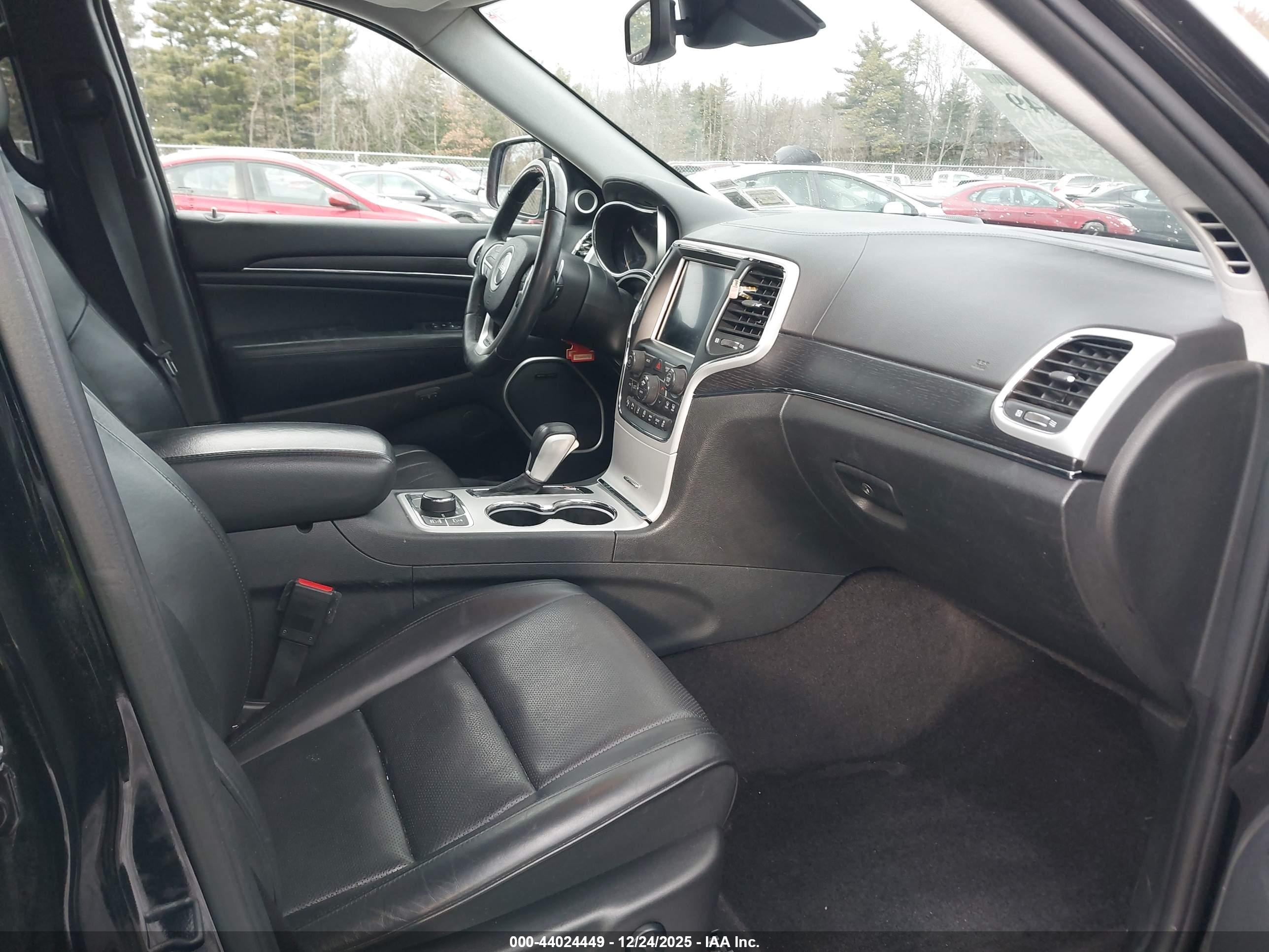 JEEP GRAND image 5