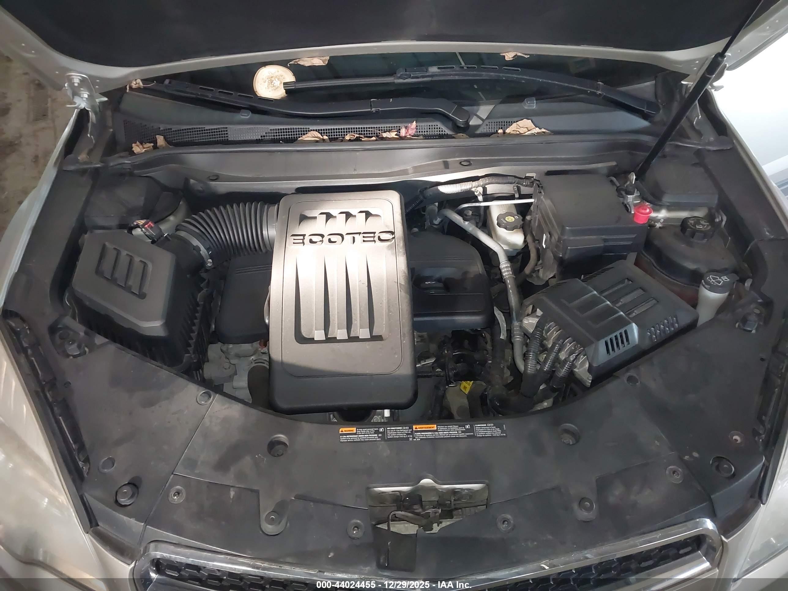 CHEVROLET EQUINOX image 10