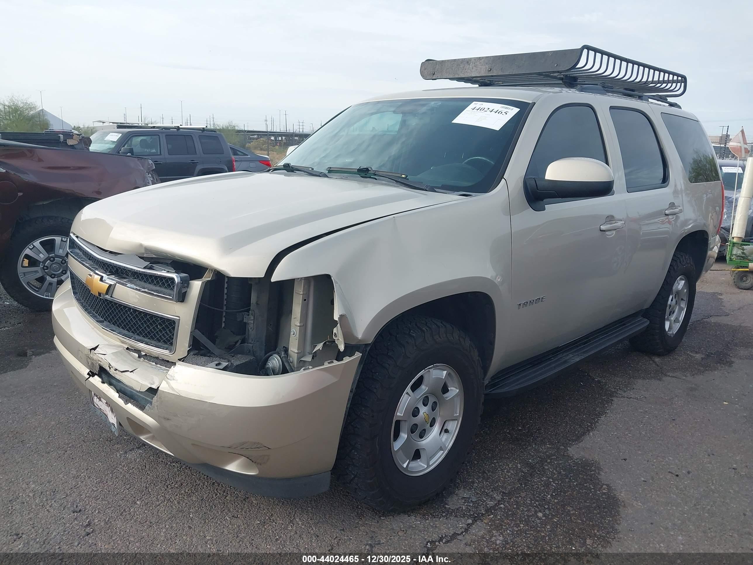 CHEVROLET TAHOE image 2