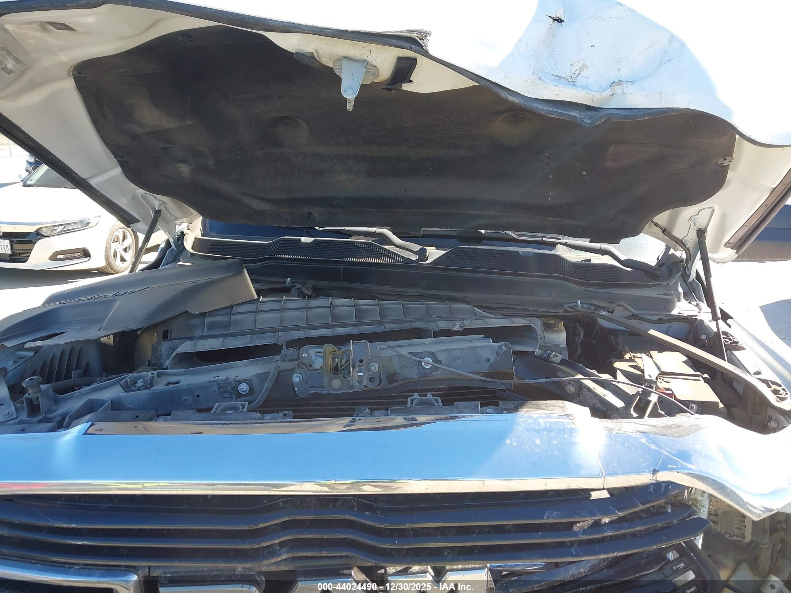 RAM 2500 image 10