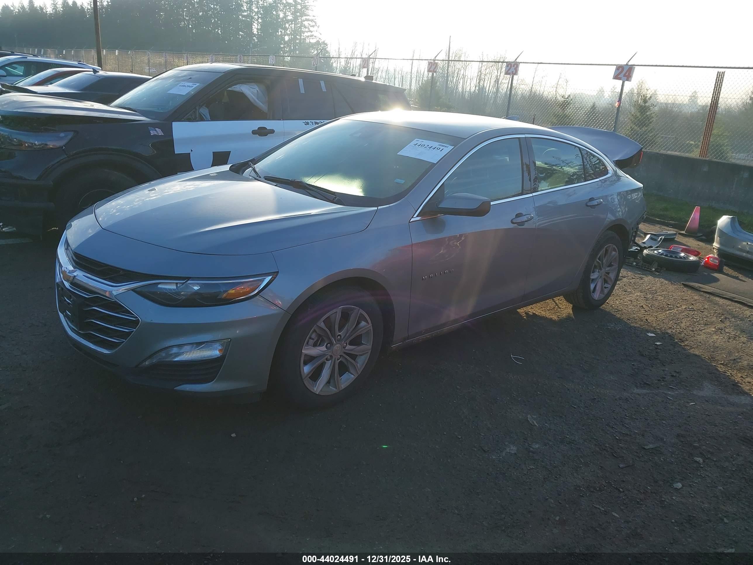 CHEVROLET MALIBU image 2