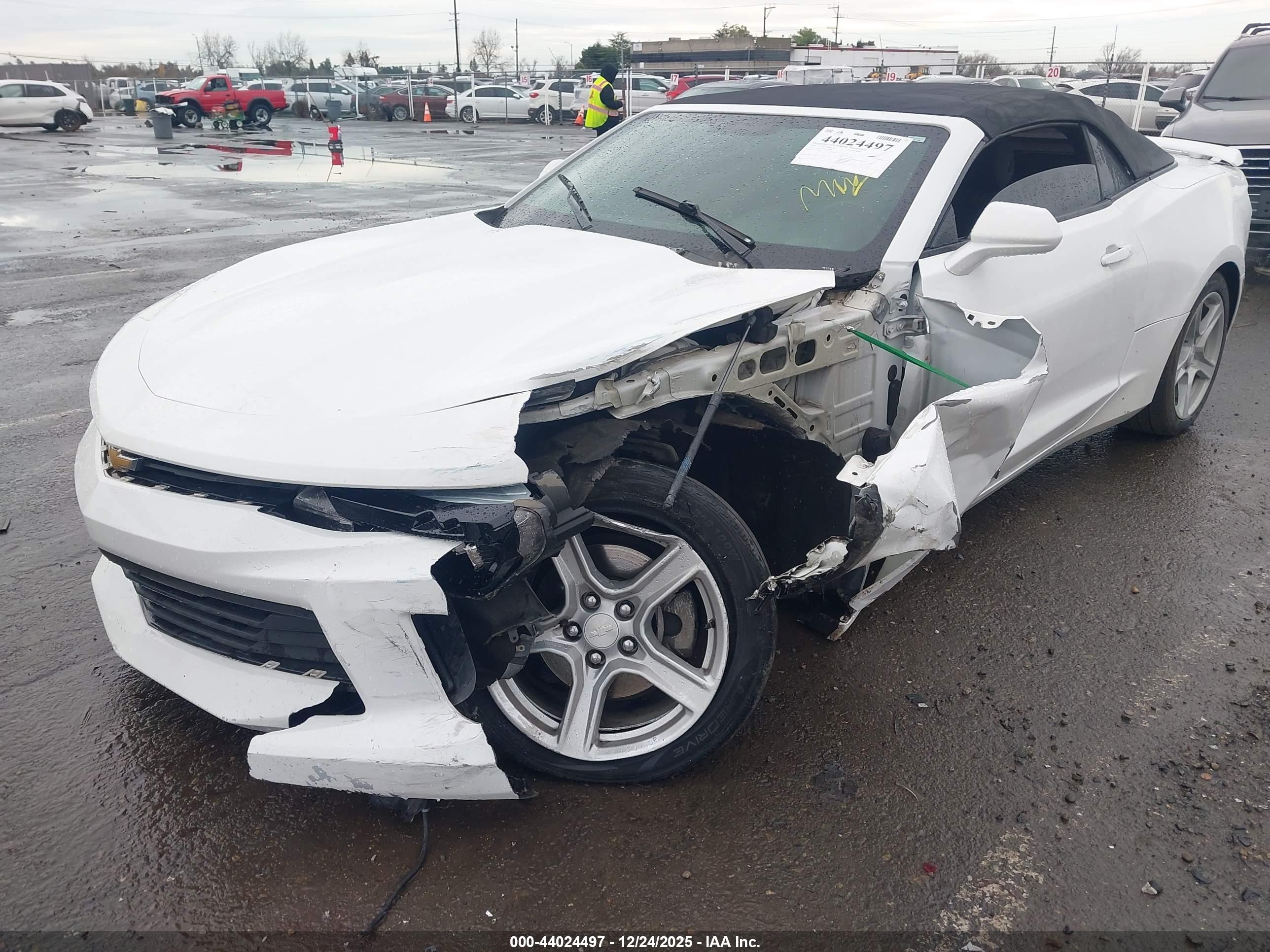 CHEVROLET CAMARO image 6