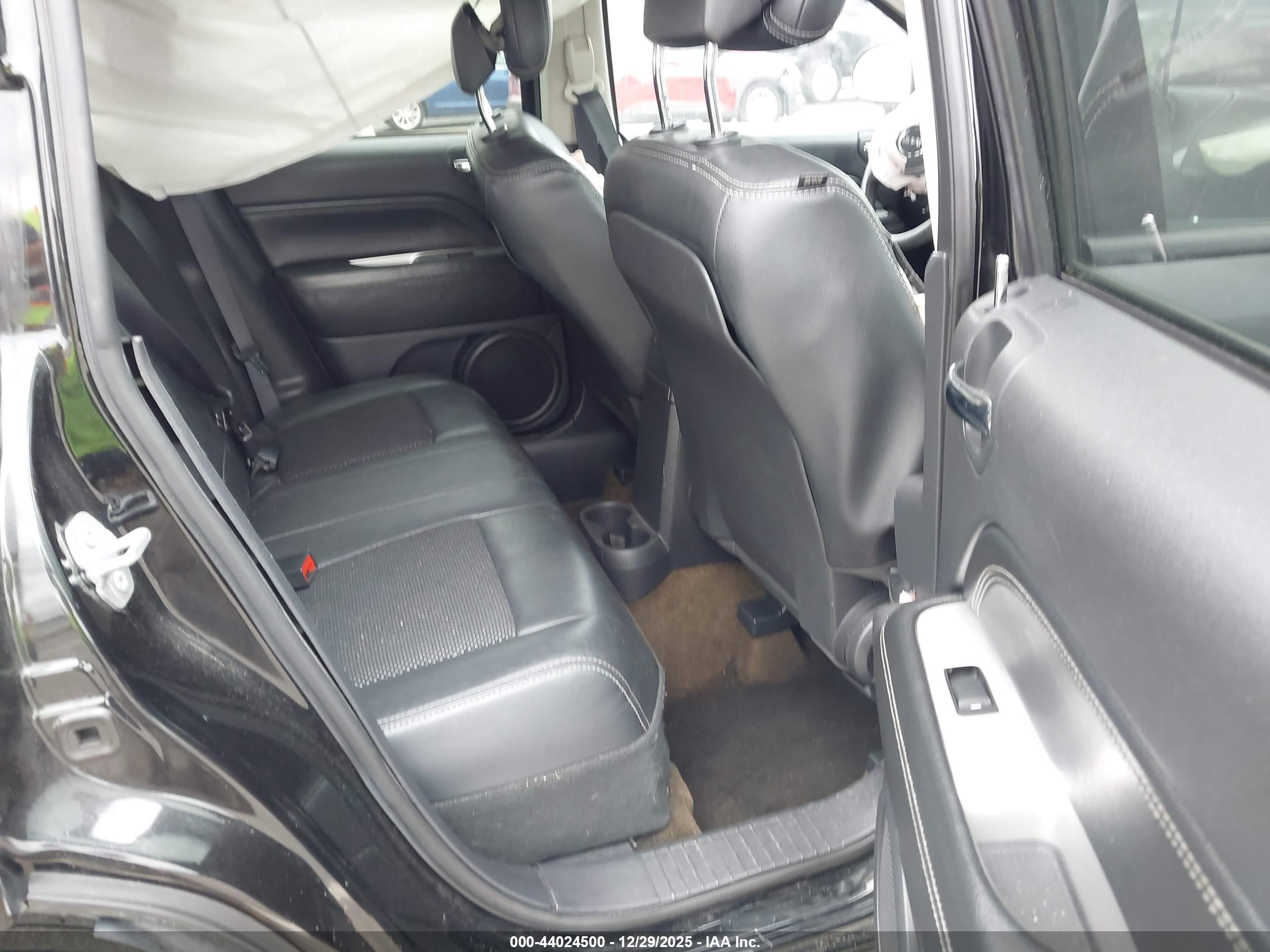 JEEP COMPASS image 8