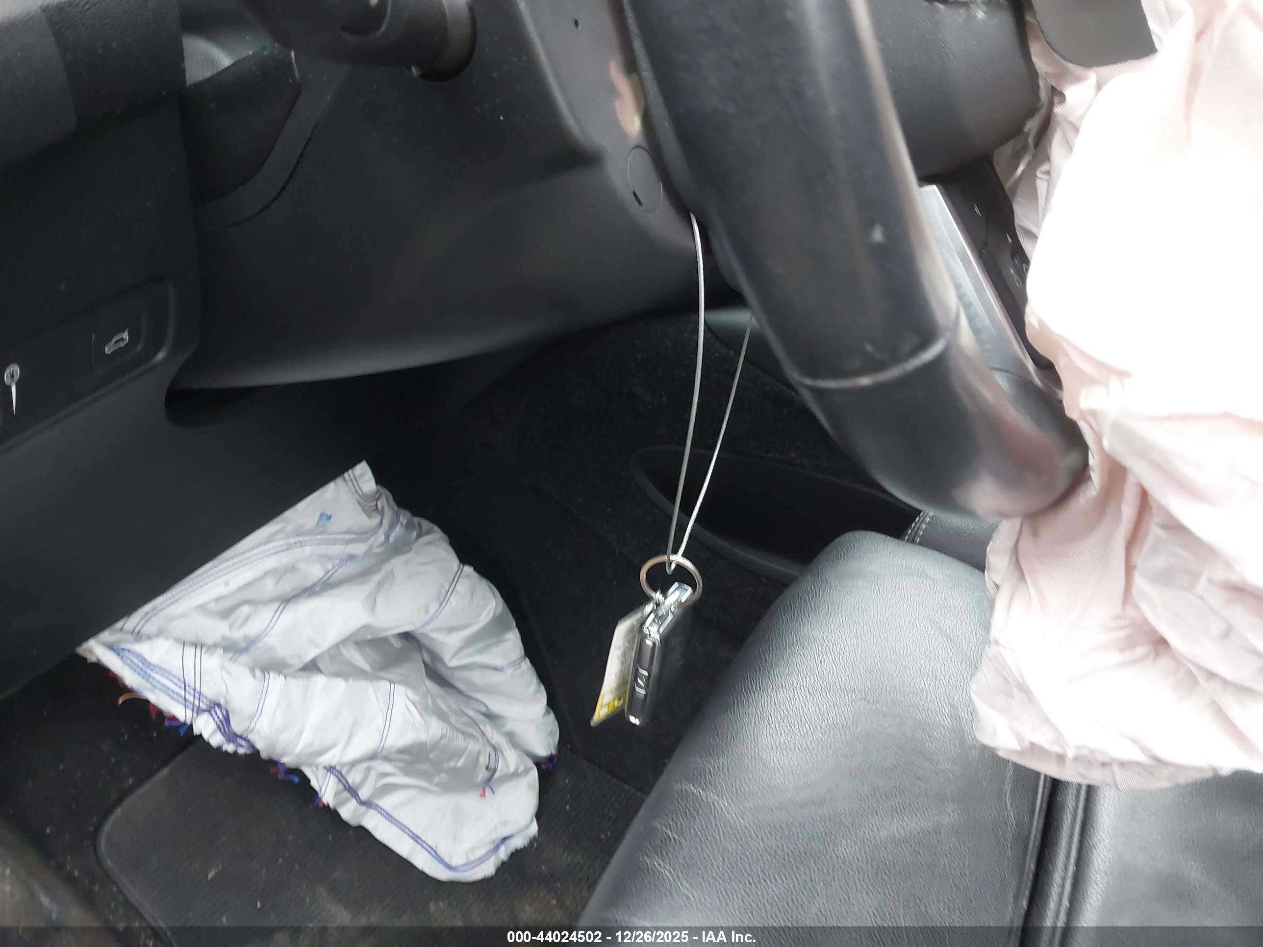 VOLVO XC40 image 11