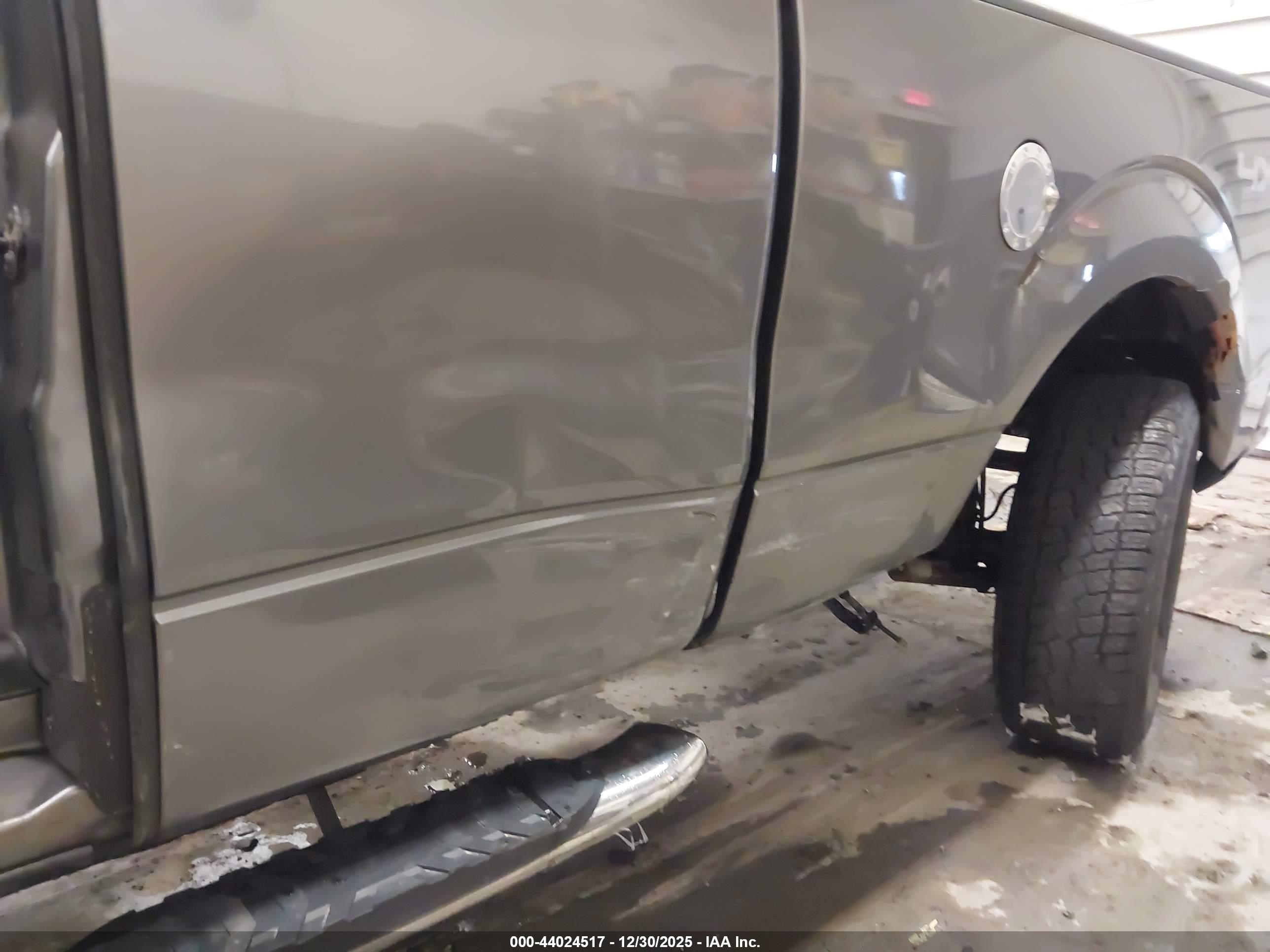 FORD F-150 image 6