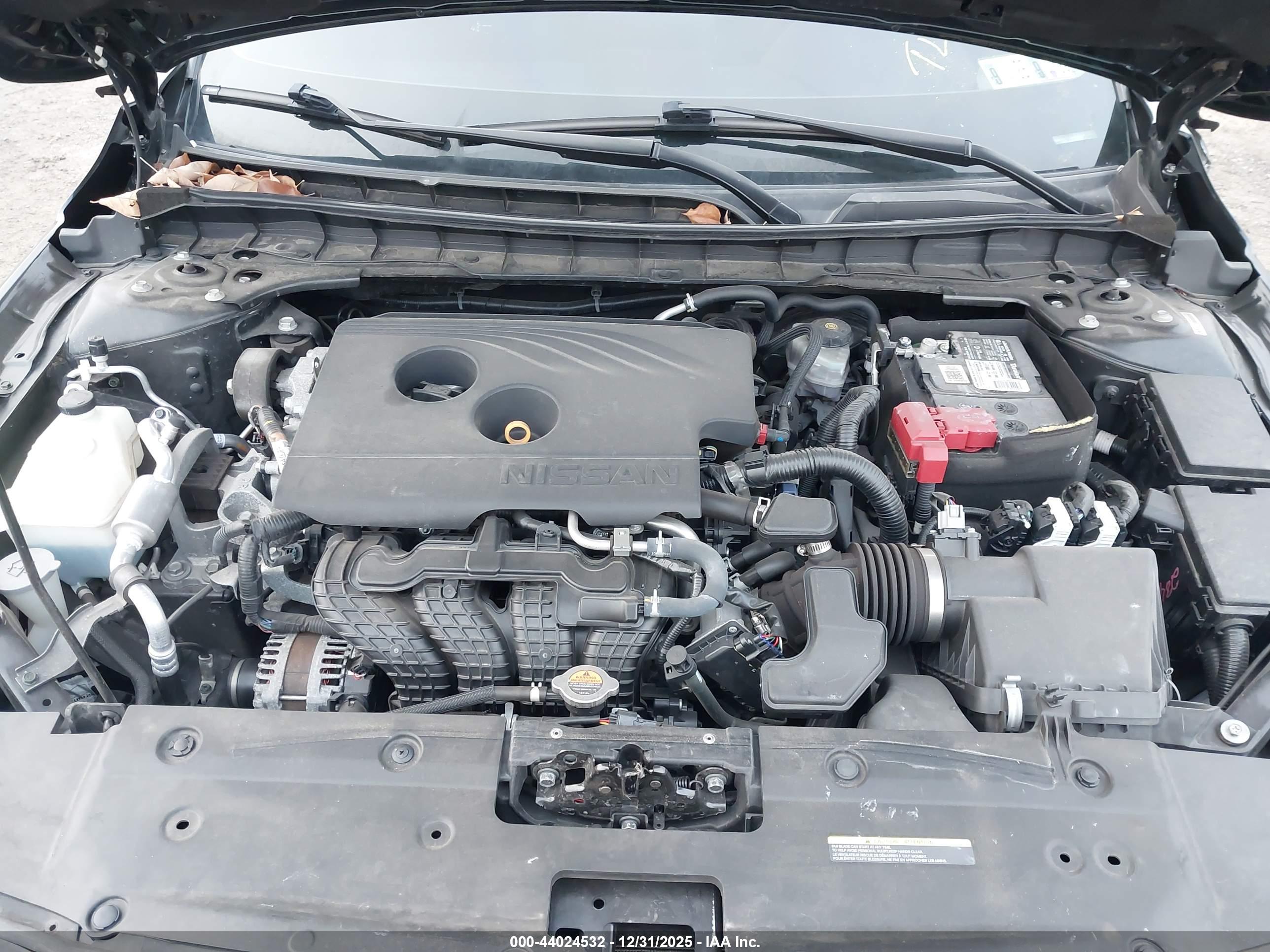 NISSAN ALTIMA image 10