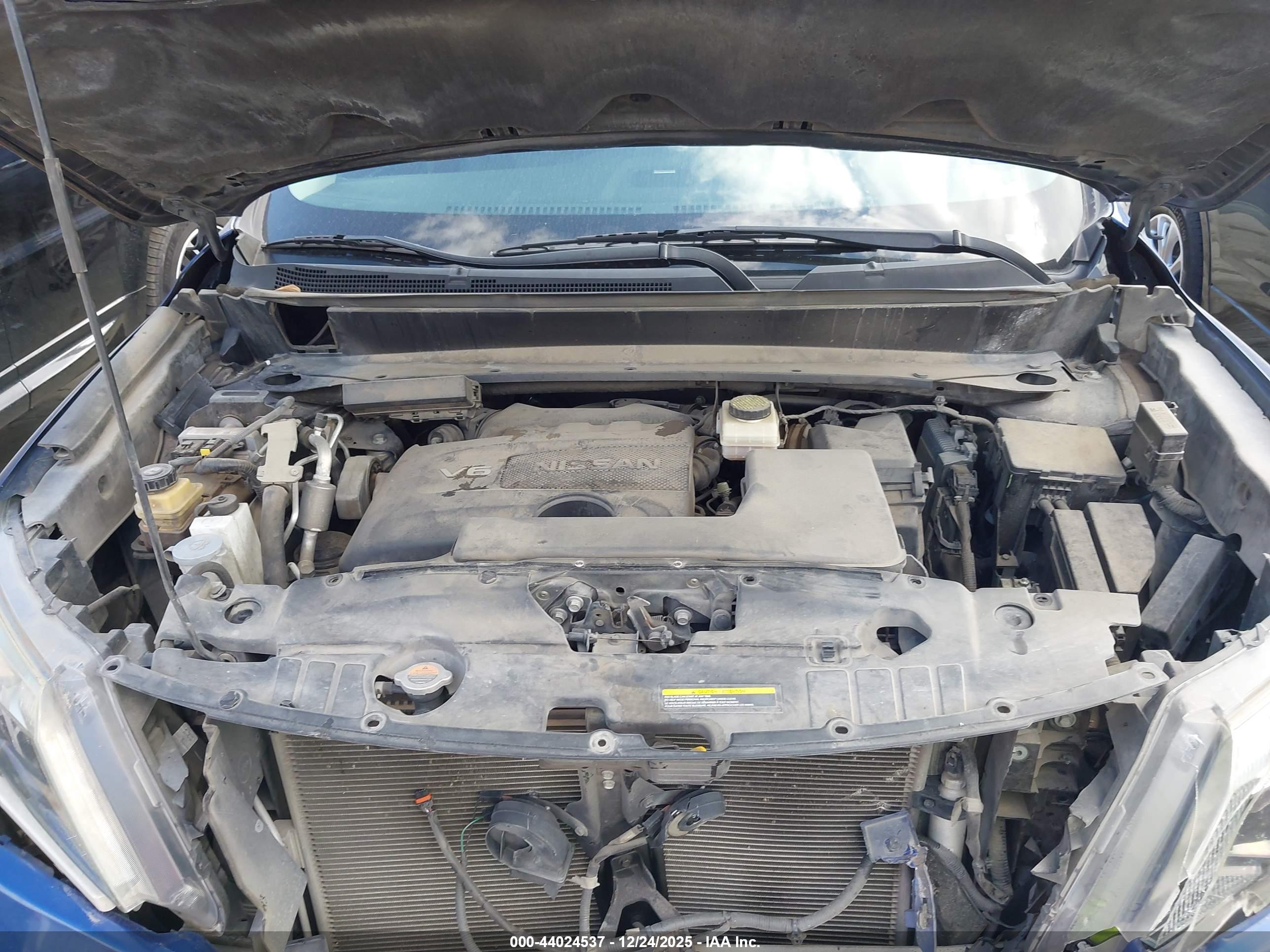NISSAN PATHFINDER image 10