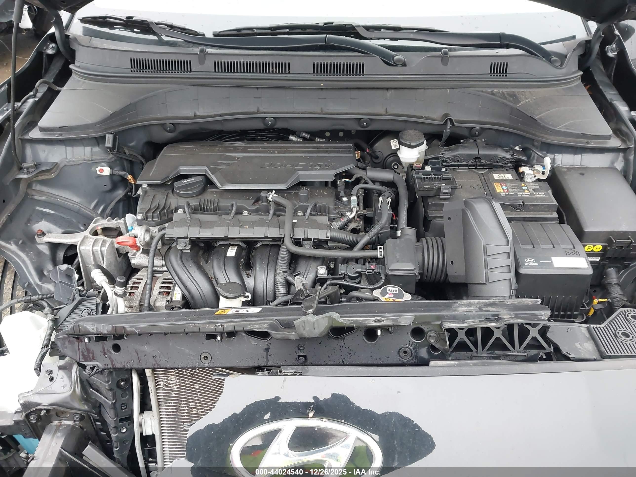 HYUNDAI KONA image 10