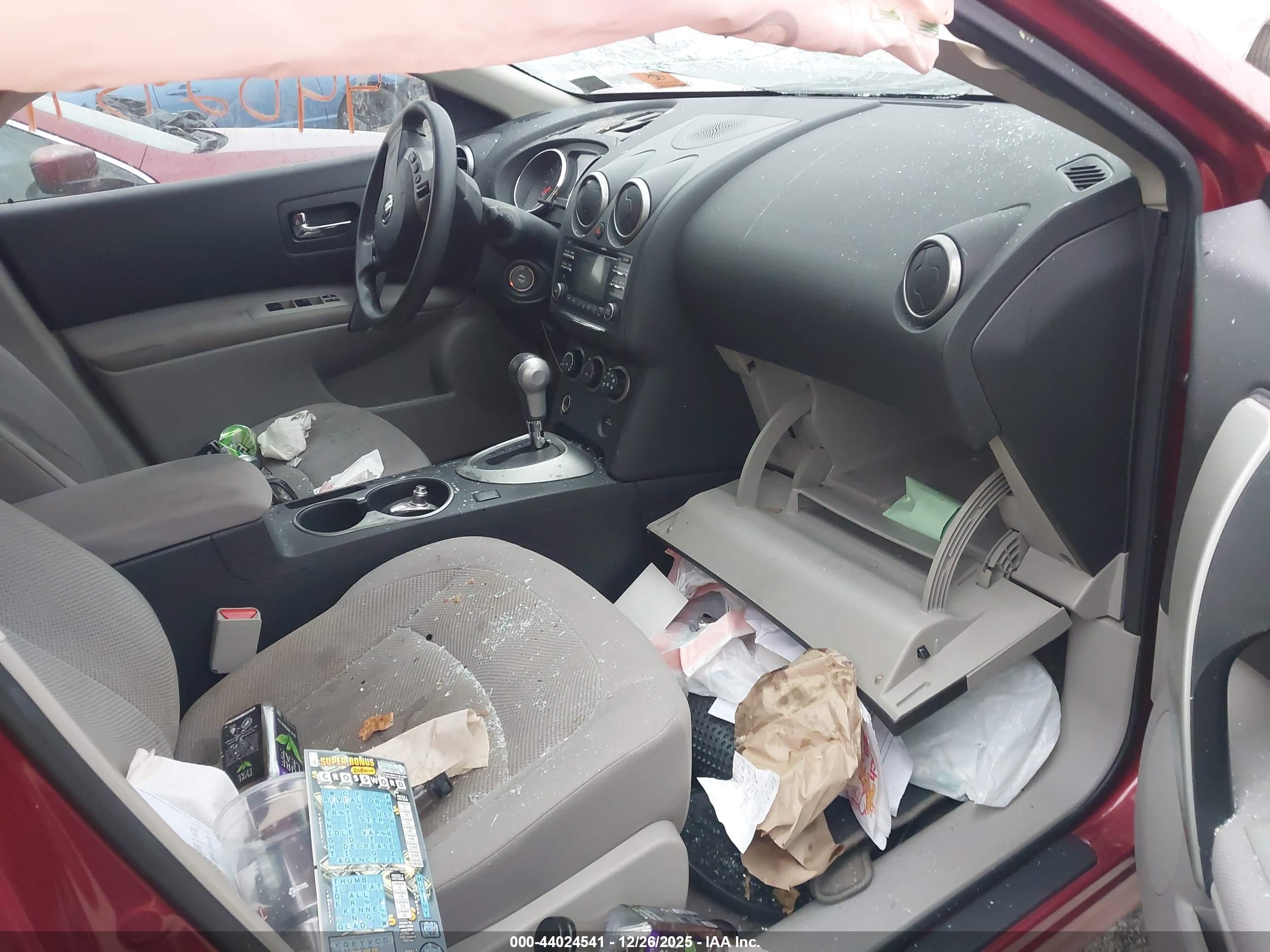 NISSAN ROGUE image 5